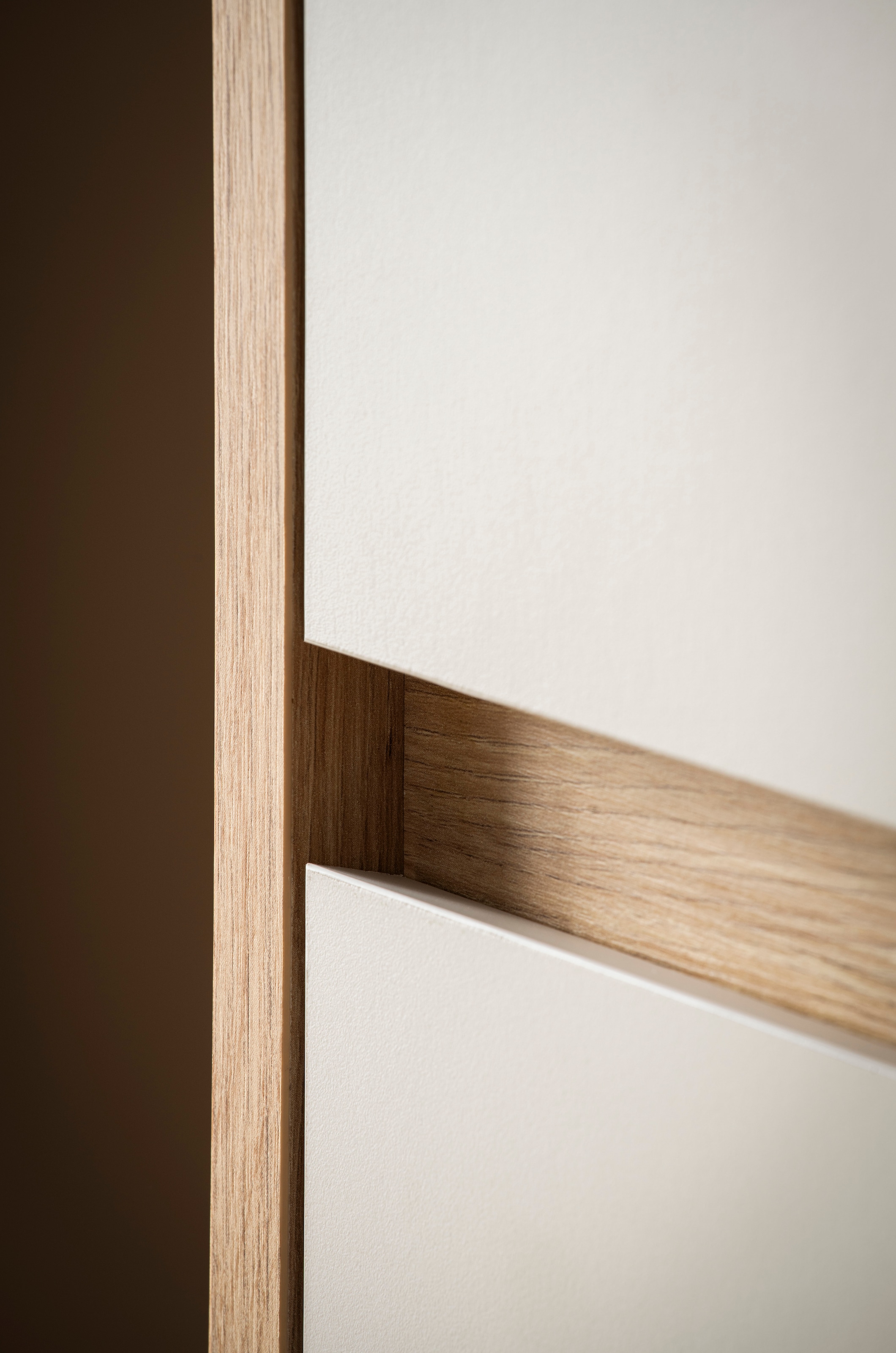 Home affaire Vitrine »Sonora, moderne Glasvitrine, Stauraumelement, Schrank« filigrane Rahmenoptik, ausreichend Stauraum, vielseitig einsetzbar