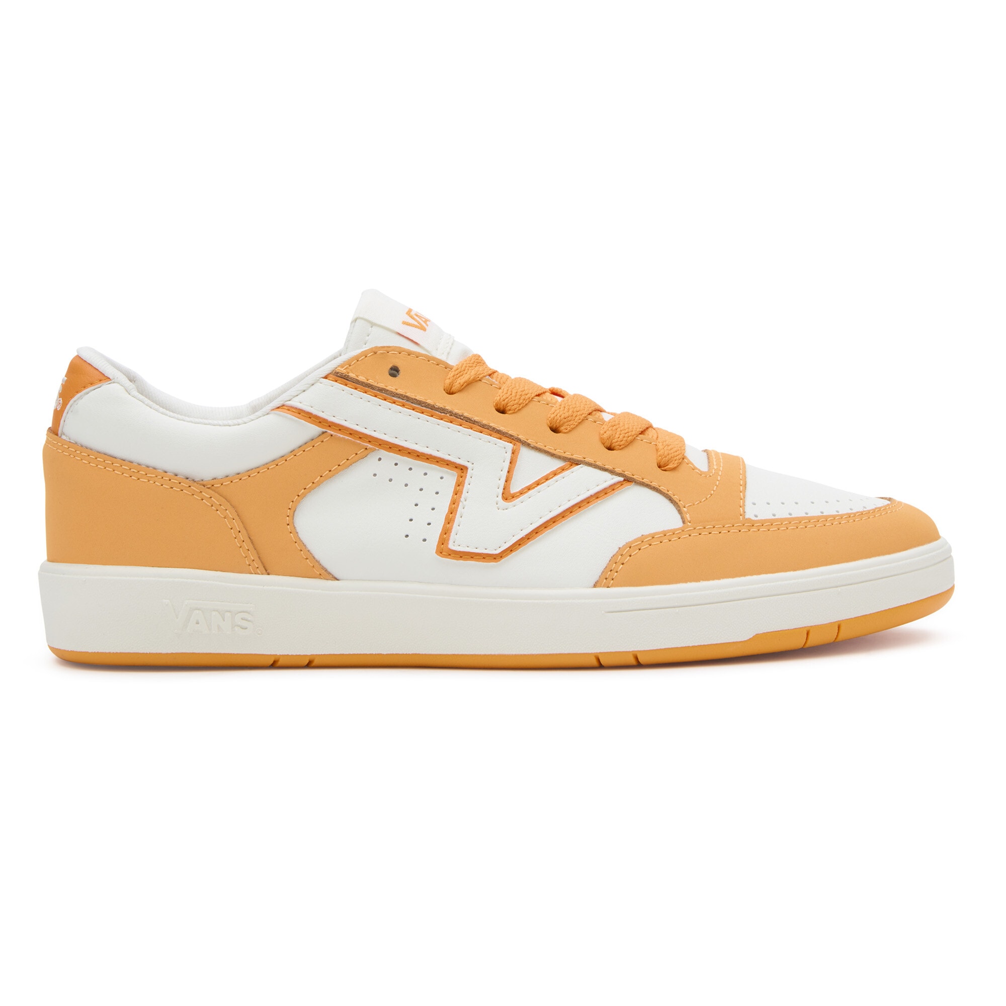 Vans Sneaker »Lowland CC«, mit klassischer Logo-Flag