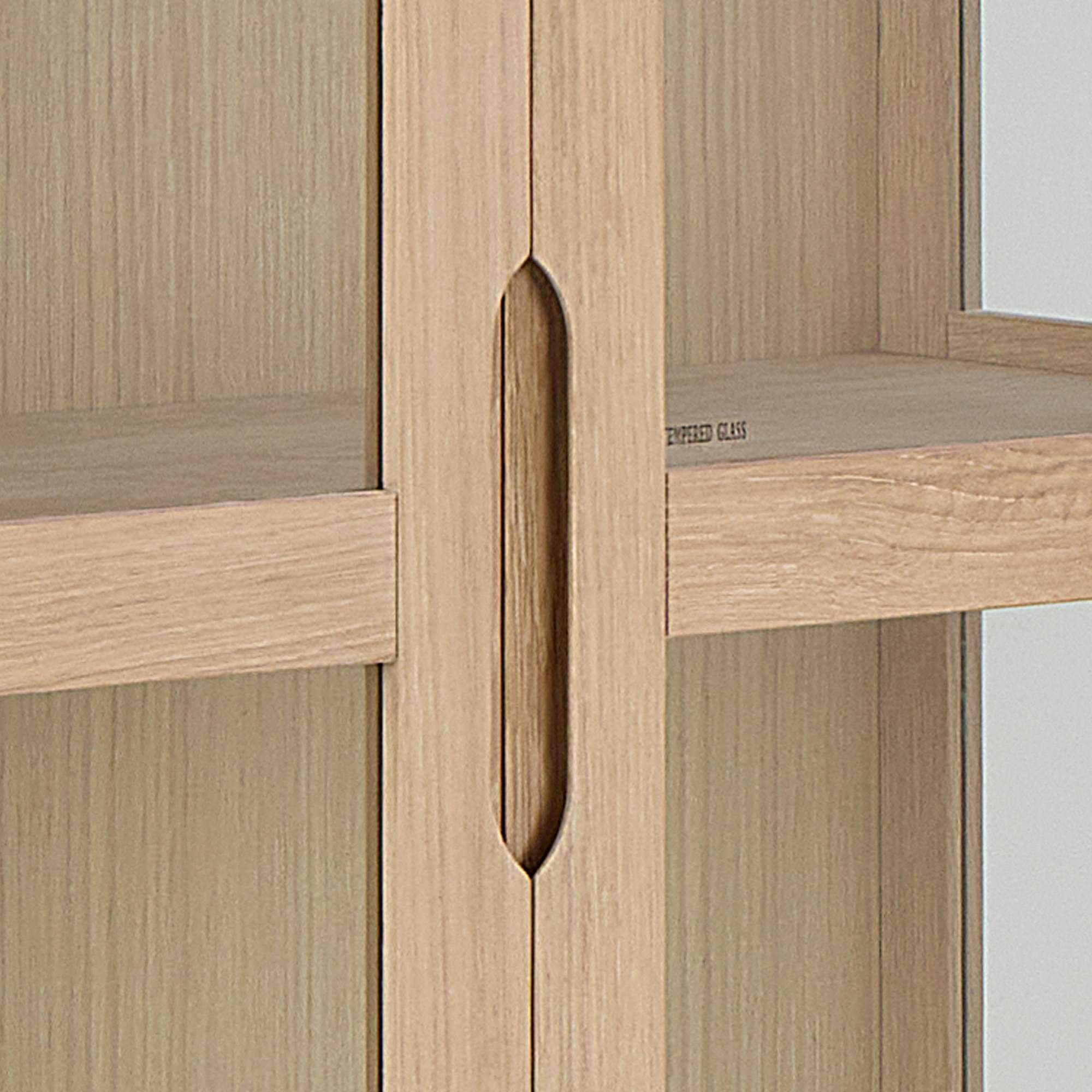 ACTONA GROUP Vitrine »Marte« ölbehandeltes Eiche Furnier, 2 Türen, klar Glas, 94x40x192 cm