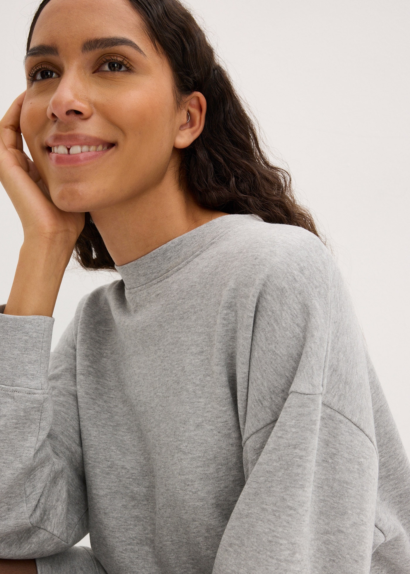 bonprix Sweatkleid »Oversized Sweatkleid« Ohne Taschen für den Alltag, dickeres Material, Oversize-Passform