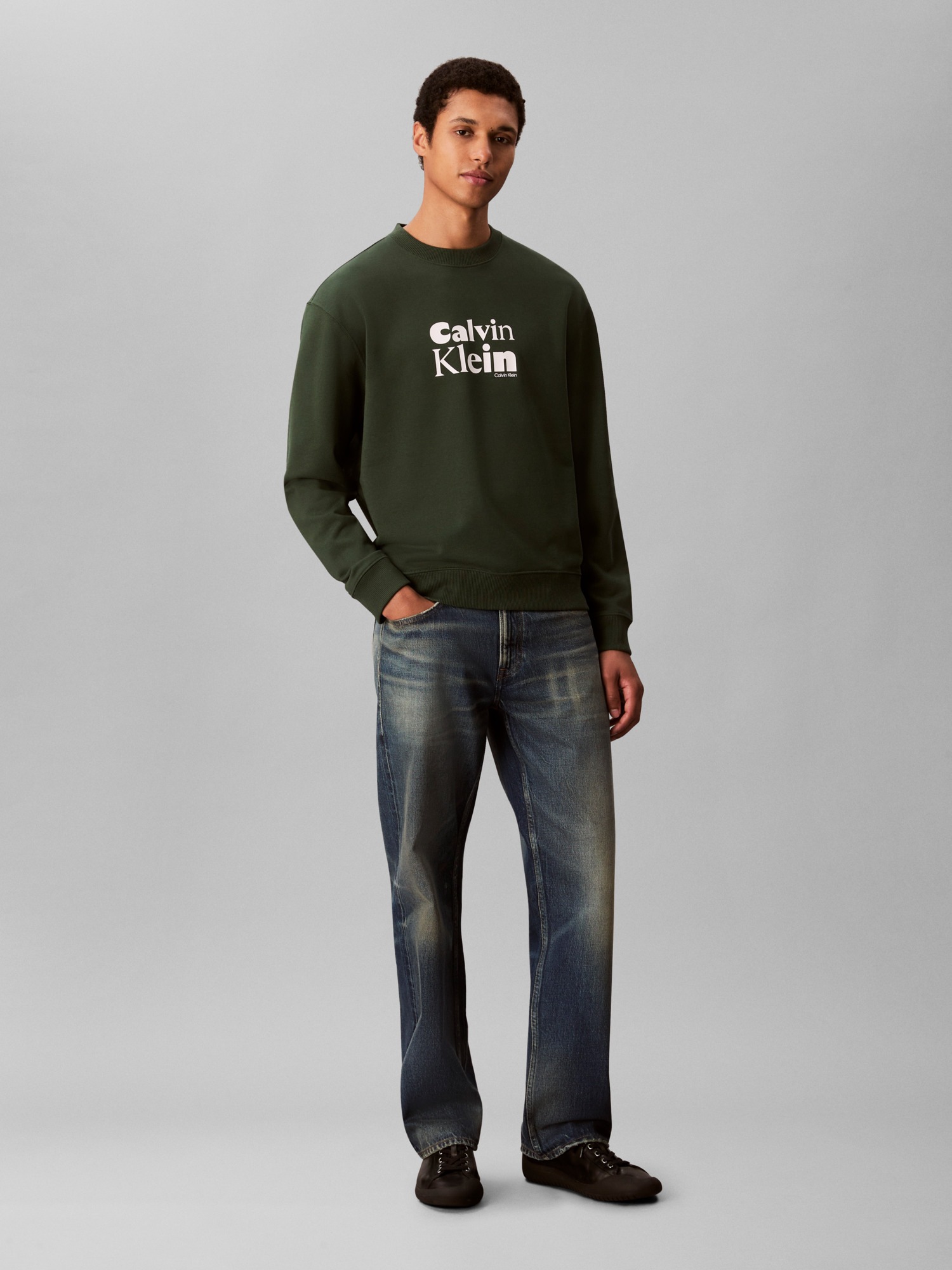 Calvin Klein Sweatshirt »LS EU 350TERRY CALVIN BOLD GRAPH«, Rundhalsausschnitt, regular fit