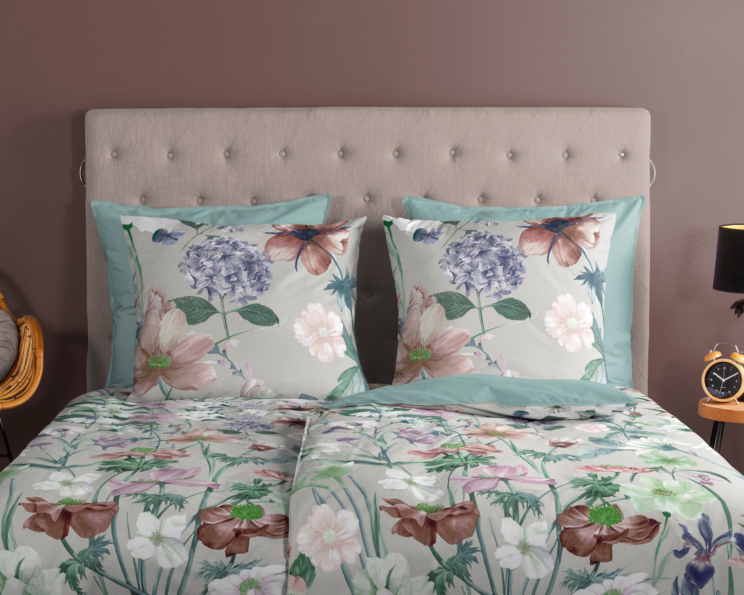 good morning Wendebettwäsche »Fina Flowers«, Baumwolle, 135x200, Reissverschluss, Wendeoptik, Blumen, Grau, Grün