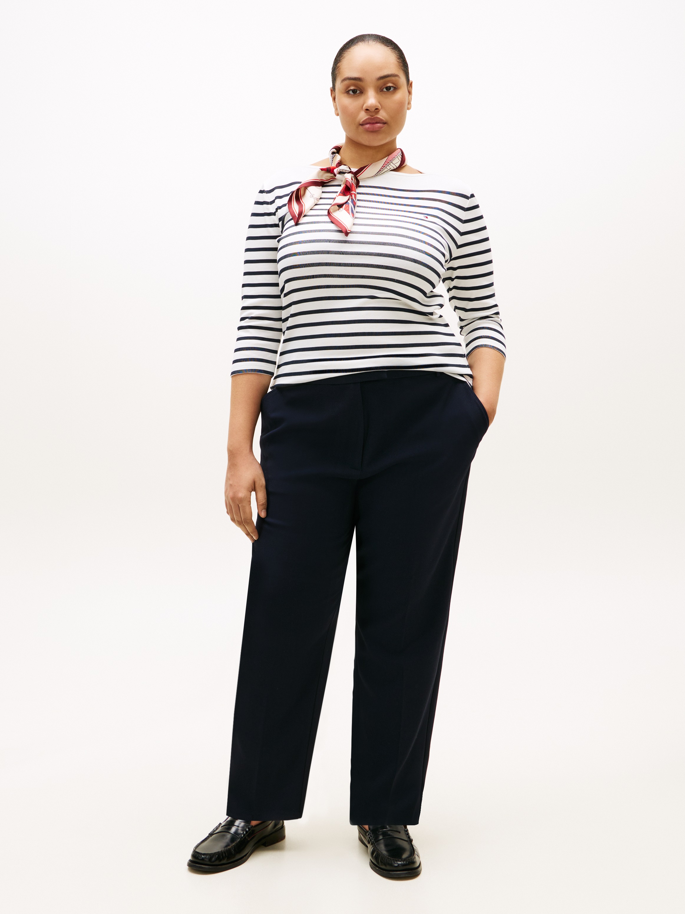 Tommy Hilfiger Curve T-shirt »CRV SLIM CODY BOAT-NK 3/4SLV« en grandes tailles, manches 3/4, broderie logo