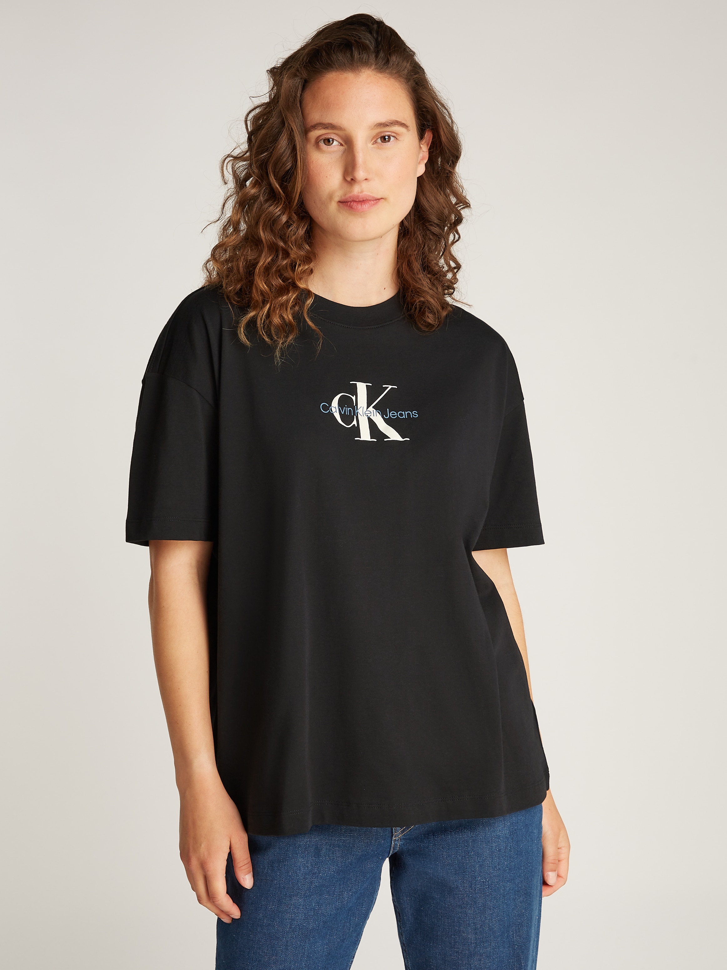 T-Shirt »TEXTURED MONOLOGO BOYFRIEND TEE«, mit Logodruck