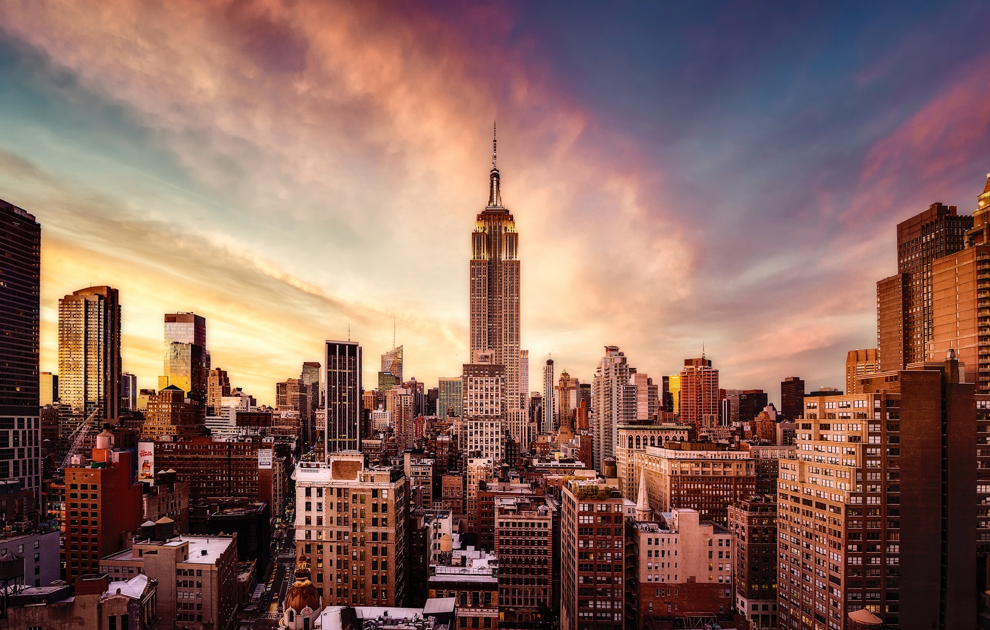 Image of Papermoon Fototapete "Photo-Art JAVIER DE LA, MIDTOWN SUNSET"