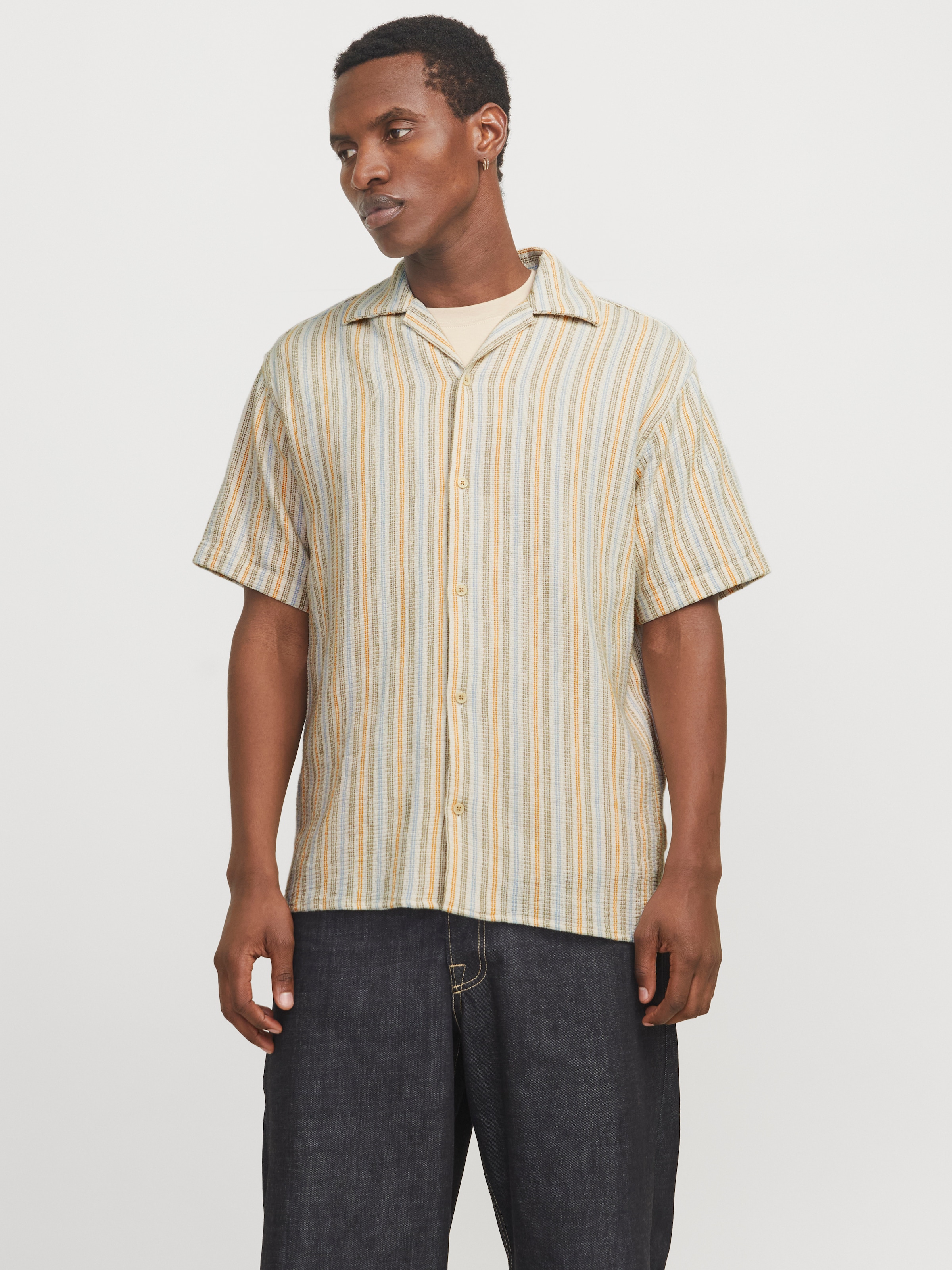 Image of Jack & Jones Kurzarmhemd "JORCOBA STRIPE RESORT SHIRT SS SN"