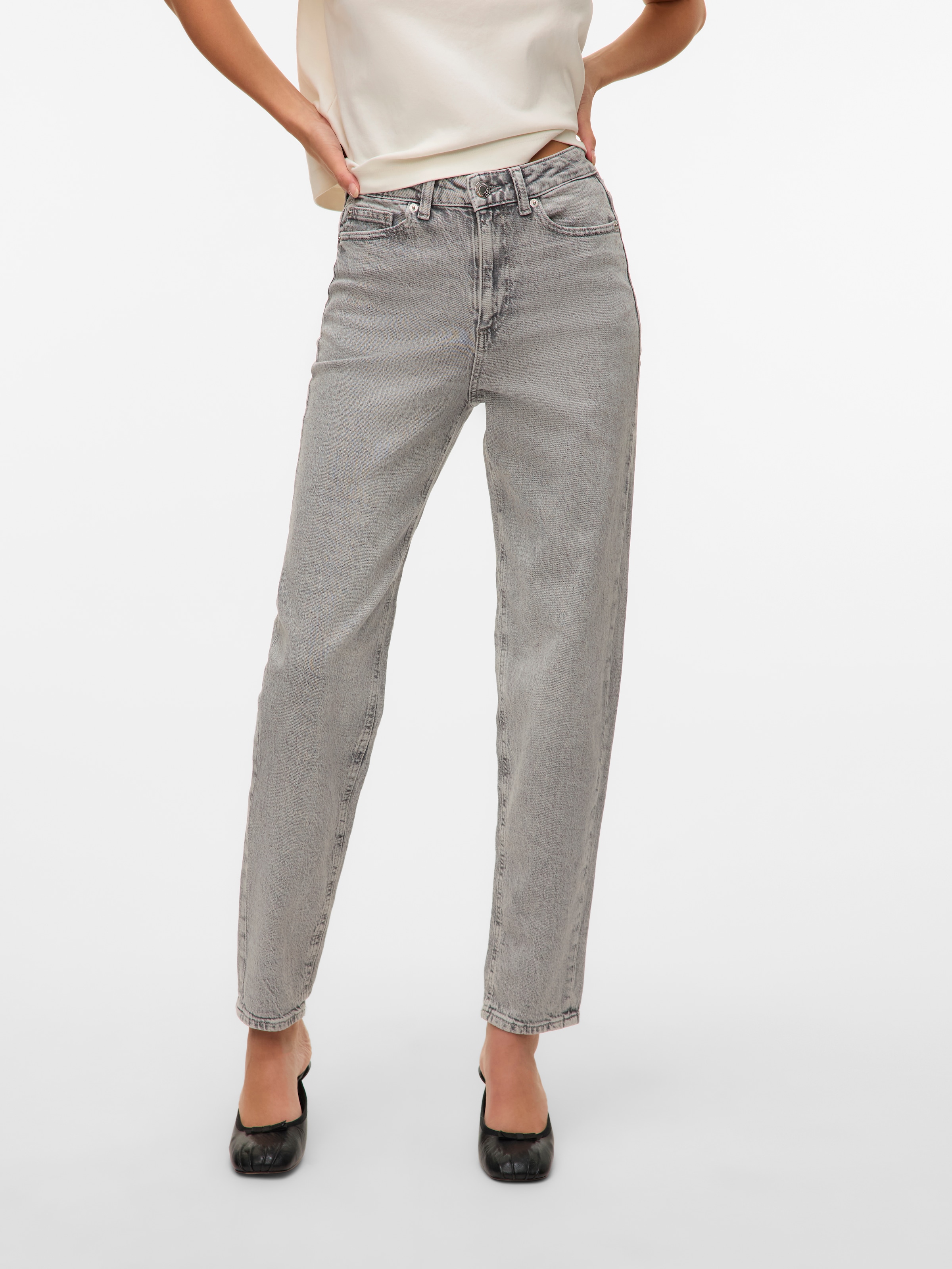 Image of Vero Moda Mom-Jeans "VMTESSA HR MOM JEANS RA207 GA NOOS" Straight Fit Form mit High Waist Bund