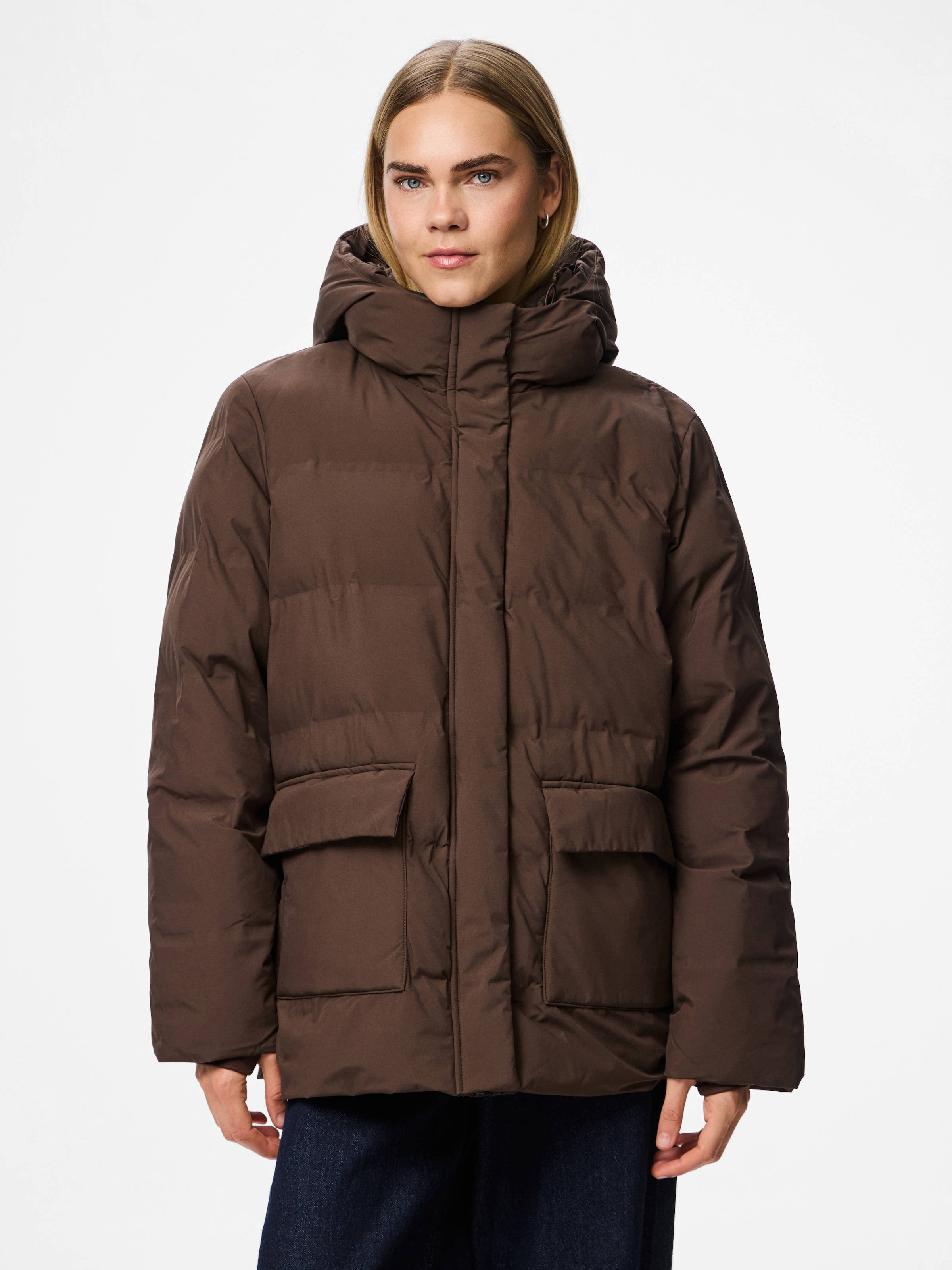 Image of pieces Steppjacke "PCNORMA PUFFER JACKET NOOS BC" mit Kapuze Kunstfaser, regular fit