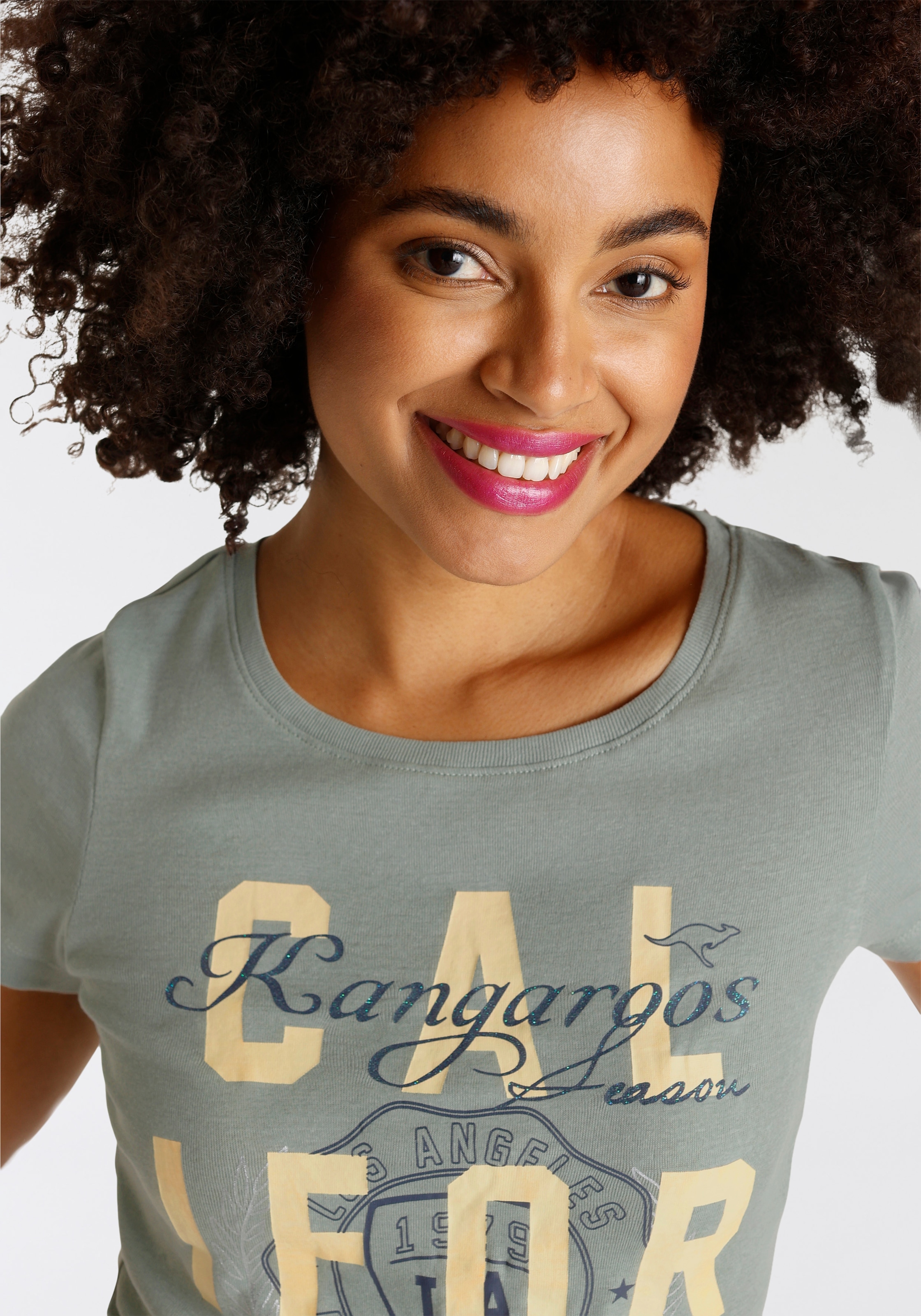 ♕ KangaROOS Print-Shirt, mit Logodruck im California-Style KOLLEKTION NEUE kaufen versandkostenfrei 