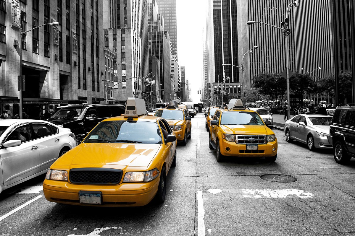 Image of Papermoon Fototapete »New Yorker Taxis«, Vliestapete, hochwertiger Digitaldruck bei Ackermann Versand Schweiz