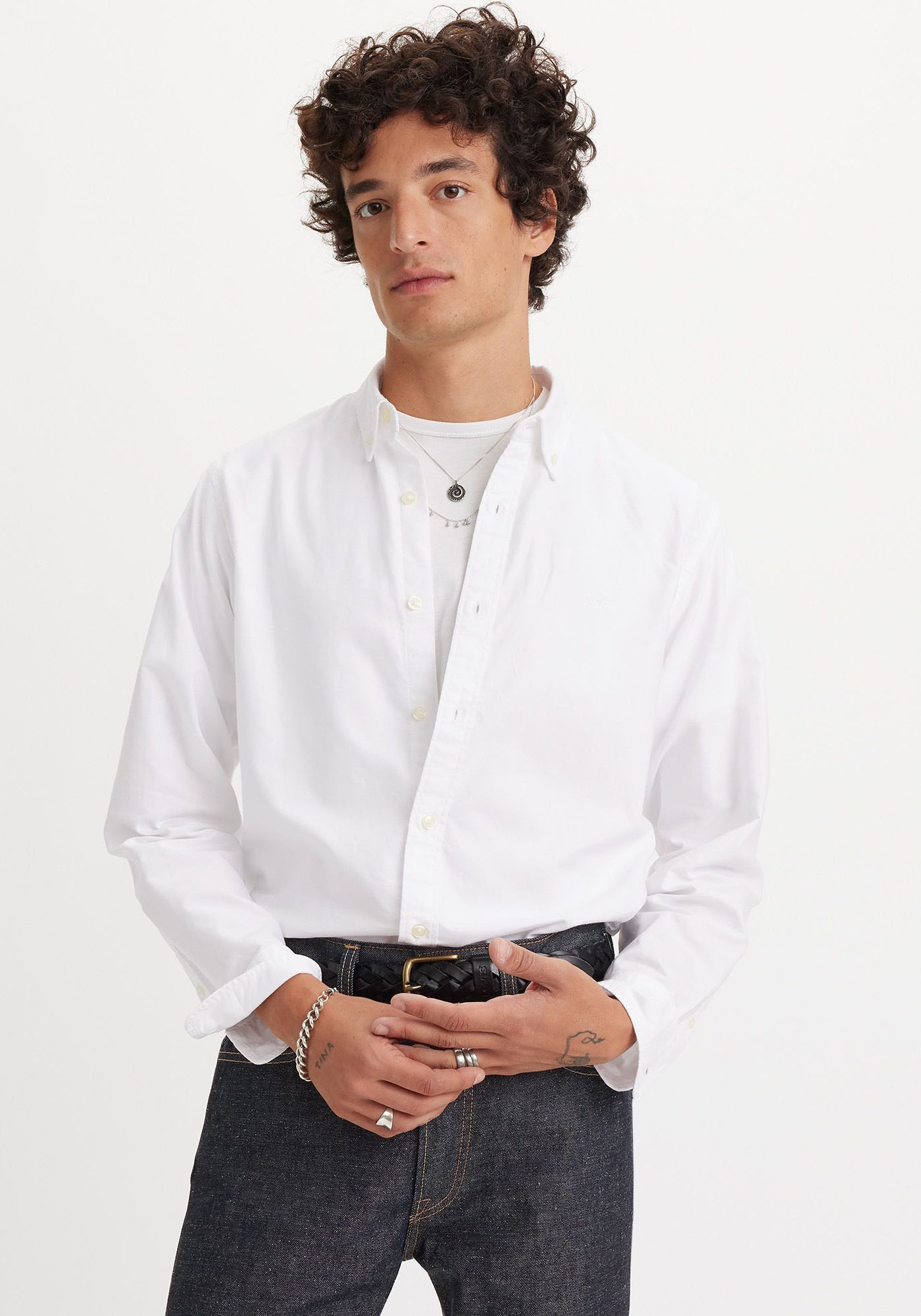 Langarmhemd »AUTHENTIC BUTTON DOWN«, mit Ton-in-Ton Logostickerei auf der Brust