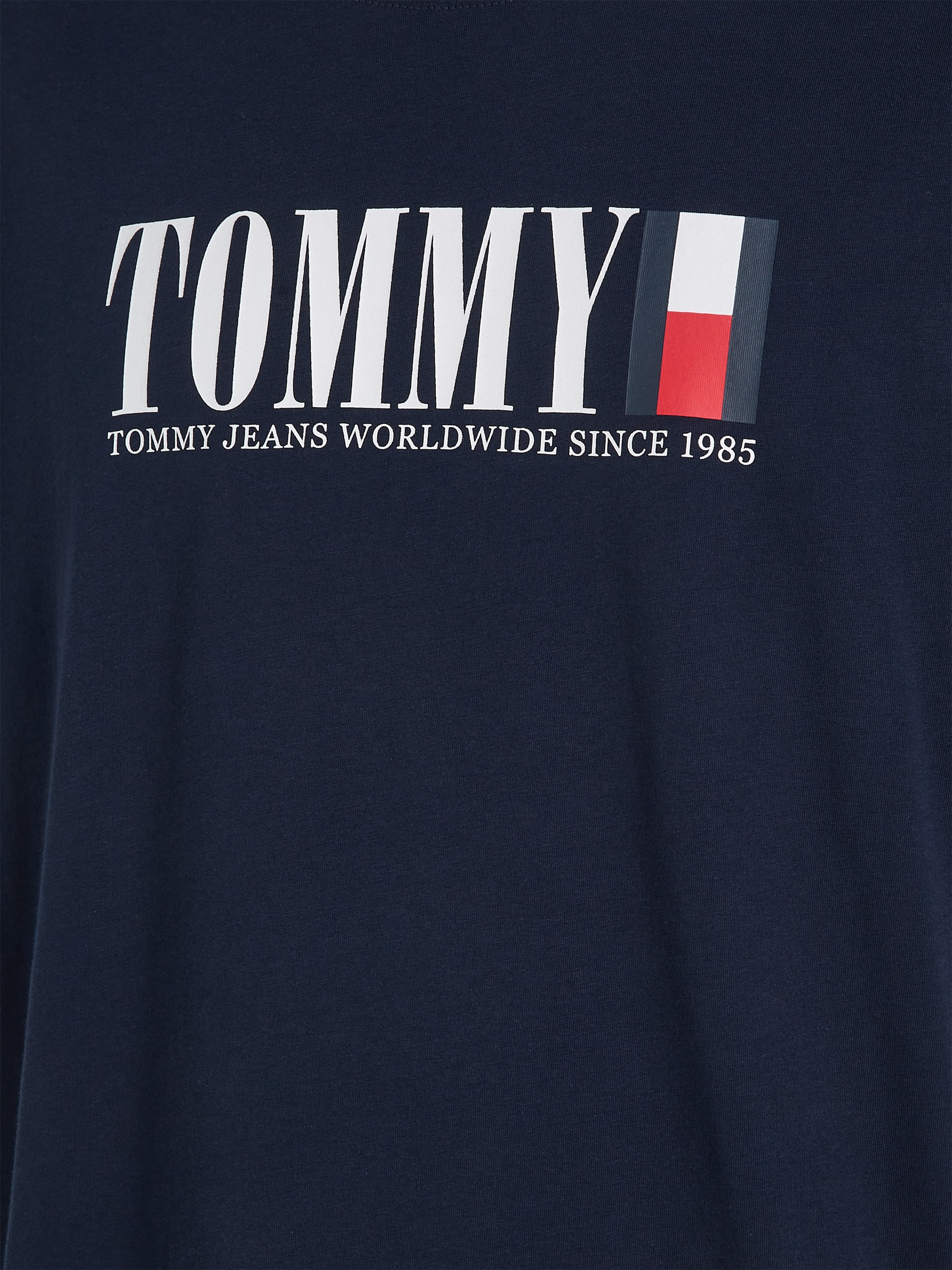 Tommy Jeans Plus T-Shirt »TJM REG TOMMY DNA FLAG TEE EXT«, Grosse Grössen mit Logoprägung