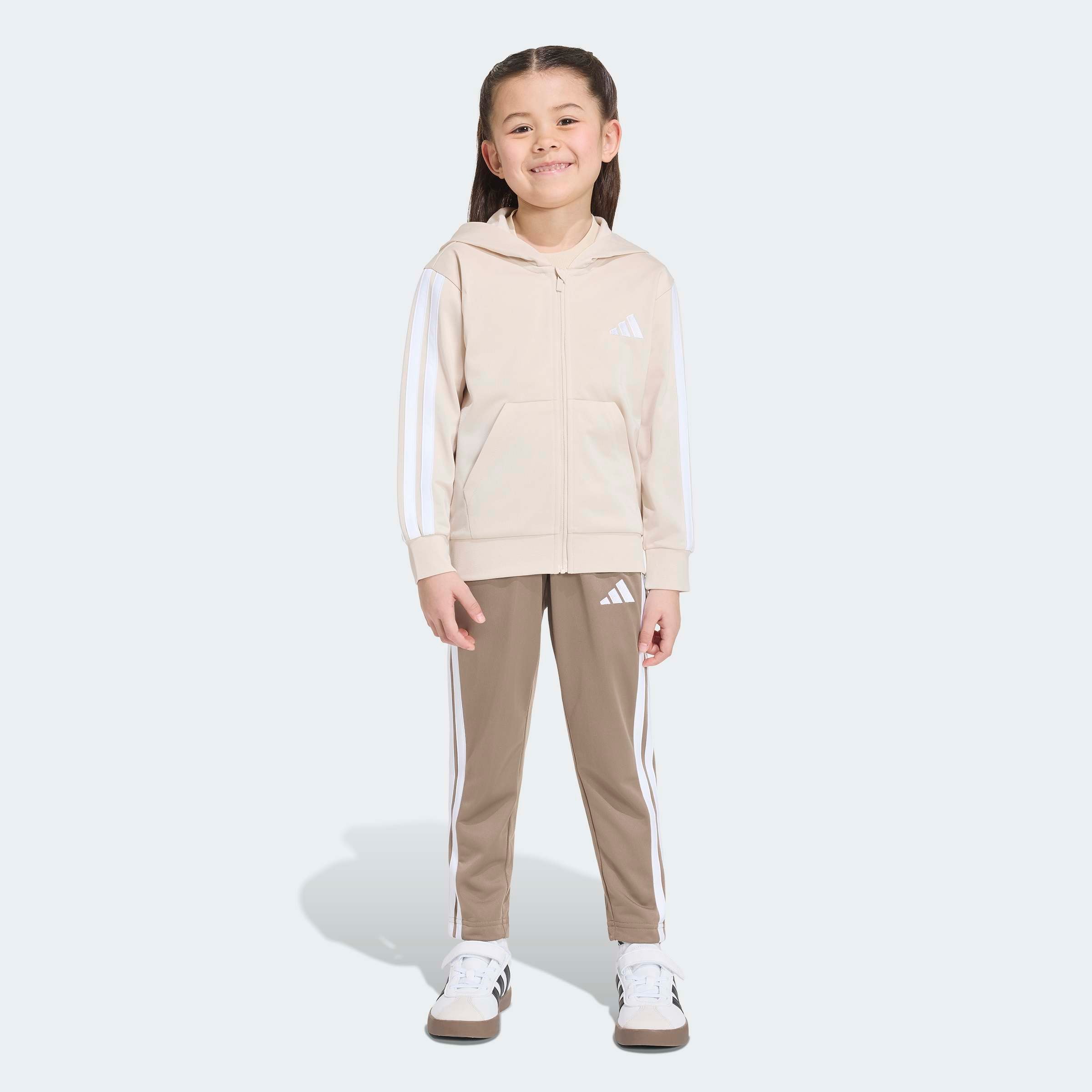 adidas Sportswear Combinaison d'entraînement »ESSENTIALS KIDS« 2 avec 3 bandes, en tissu jersey doux, avec technologie CLIMACOOL