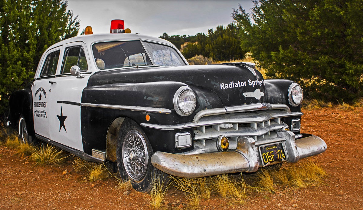 Image of Papermoon "Altes Polizeiauto"