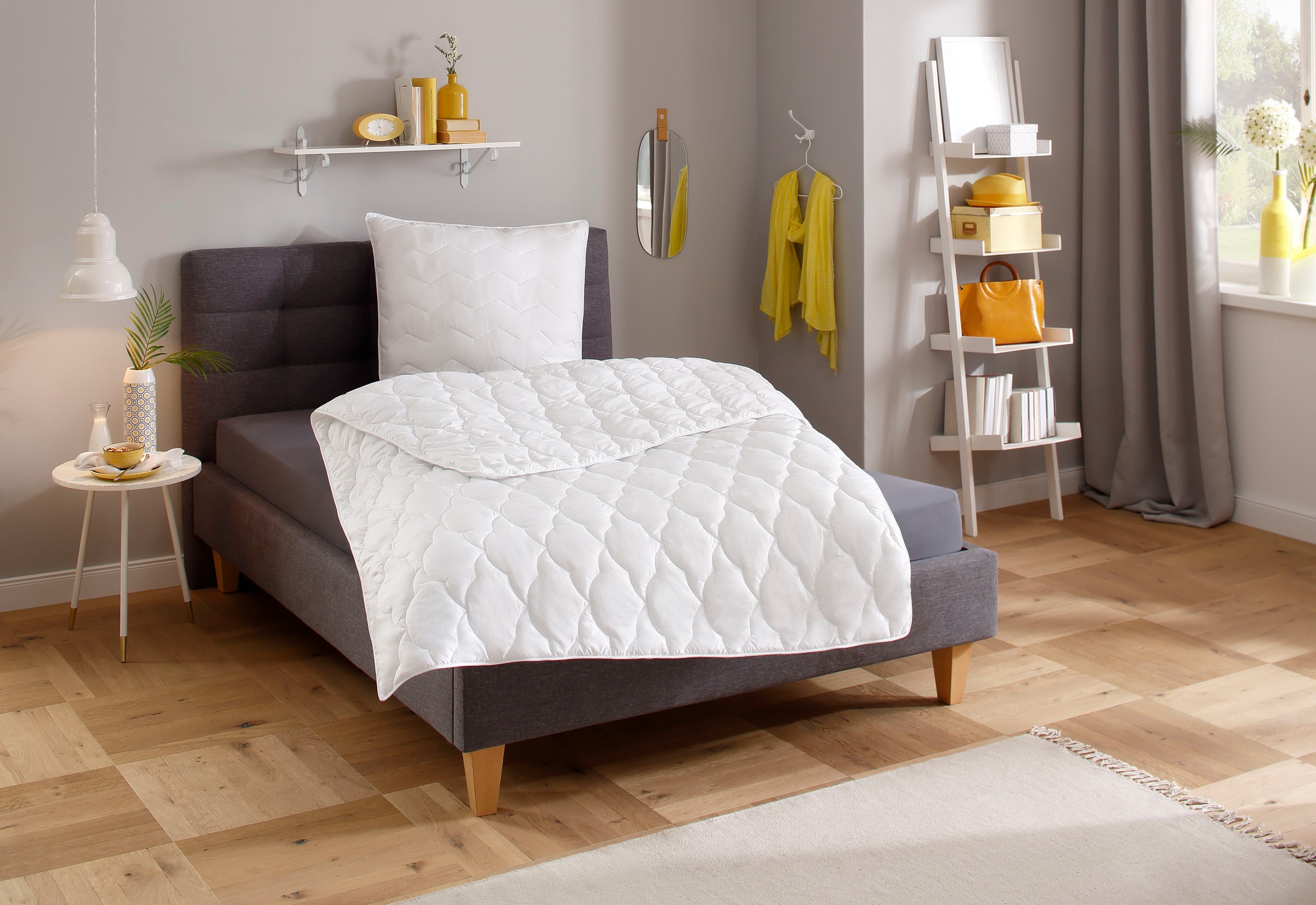 Image of GOODproduct Microfaserbettdecke "Mondschein, Bettdecke 135x200 cm, 155x220 cm, 200x200 cm" leicht Füllung Polyester 1 Stk. tlg. Bettdecken, Sommer, Winter; allergiker geeignet (Hausstauballergiker)