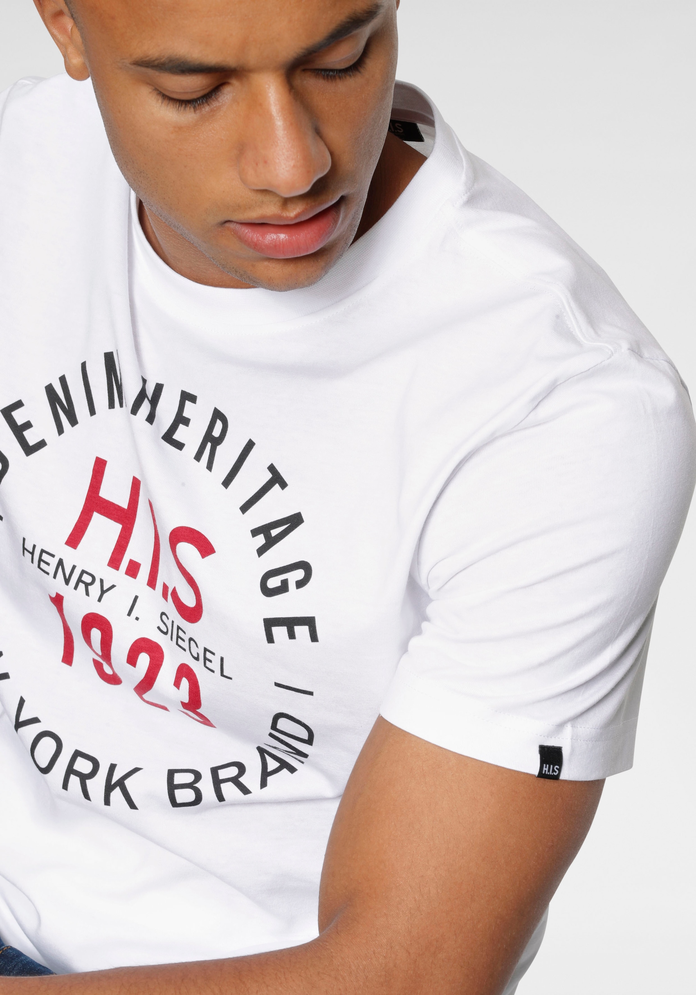H.I.S Rundhalsshirt, Kurzarm, schmale Passform, mit Print, Rundhals, aus Baumwolle