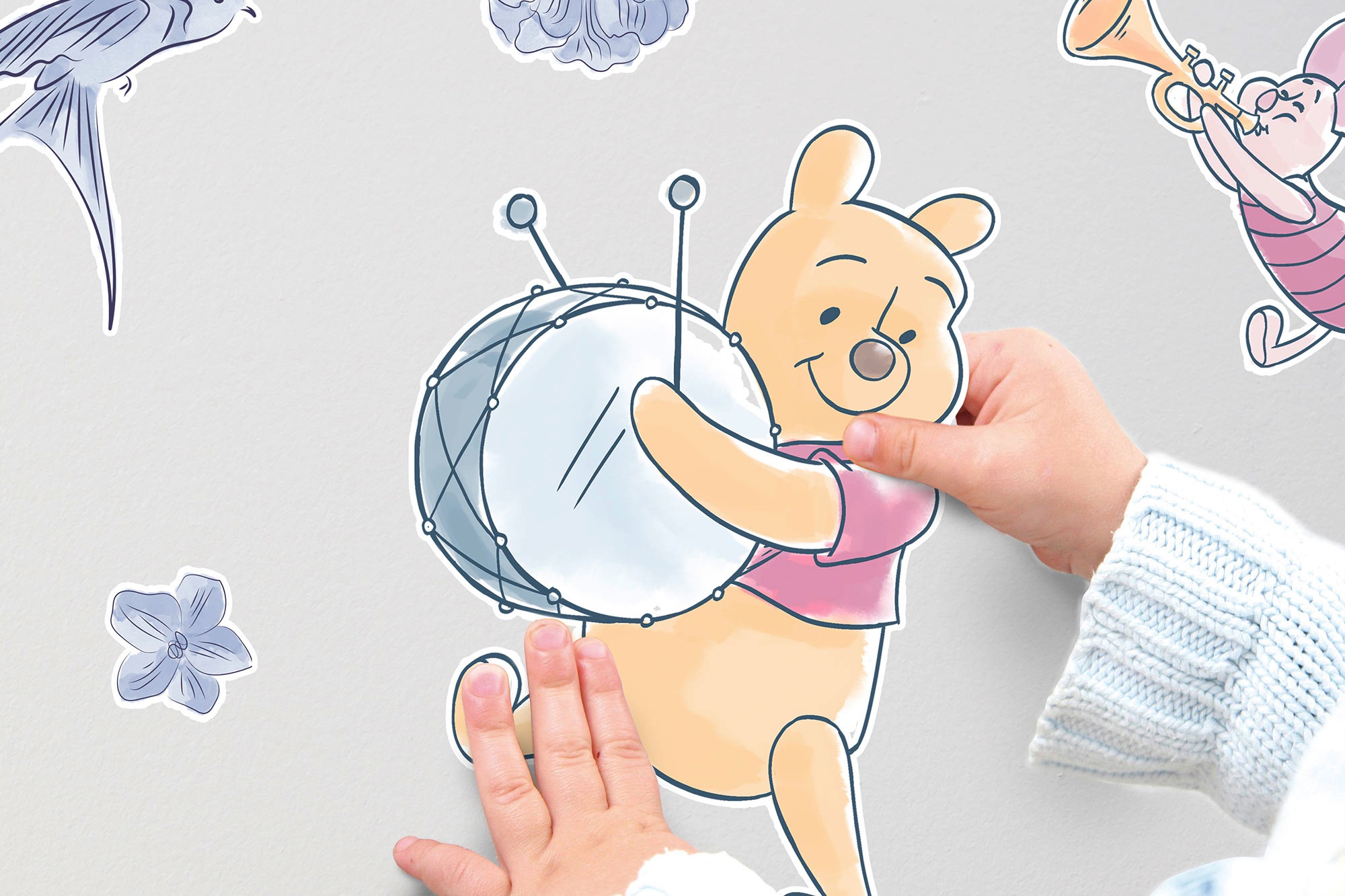 Komar Wandtattoo »Winnie the Pooh - Flowers & Music - Grösse 50 x 70 cm«, (12 St.), selbstklebend, Wandsticker, Kinderzimmer