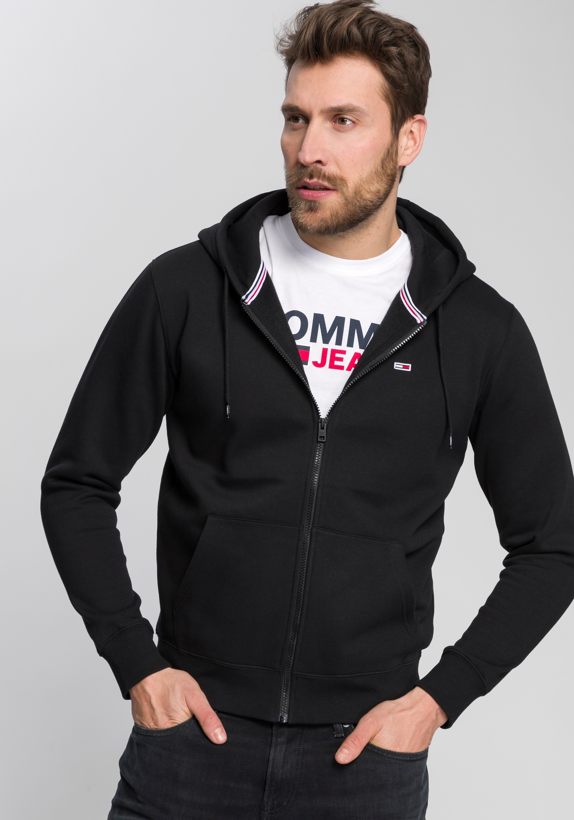 Image of Tommy Jeans Kapuzensweatjacke »TJM REGULAR FLEECE ZIP HOODIE« bei Ackermann Versand Schweiz