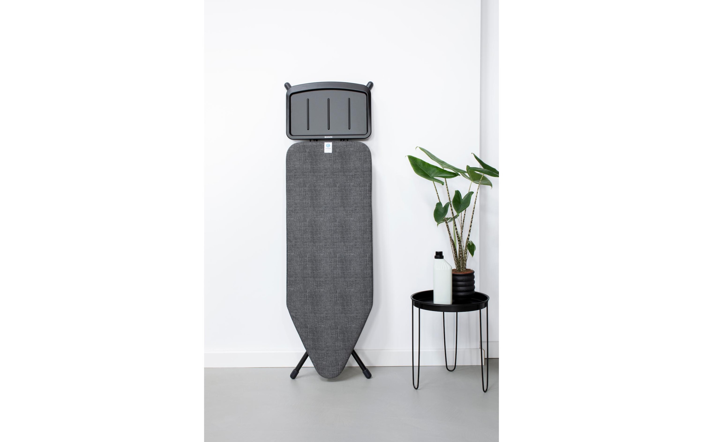 Brabantia Bügelbrett »mit Dampfstationsablage«, Bügelfläche 124 cmx45 cm