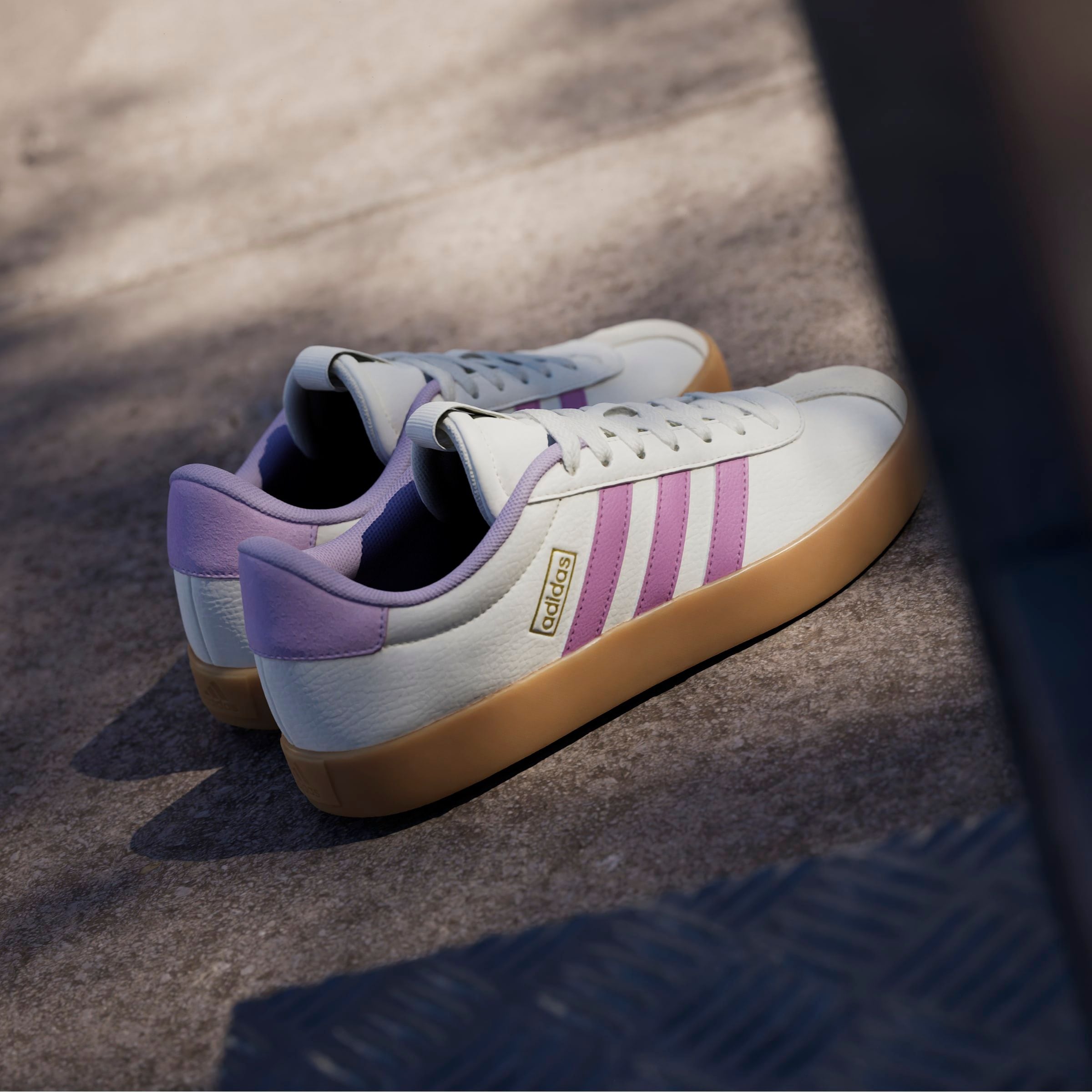 adidas Sportswear Sneaker »VL COURT 3.0«, inspiriert vom Design des adidas samba