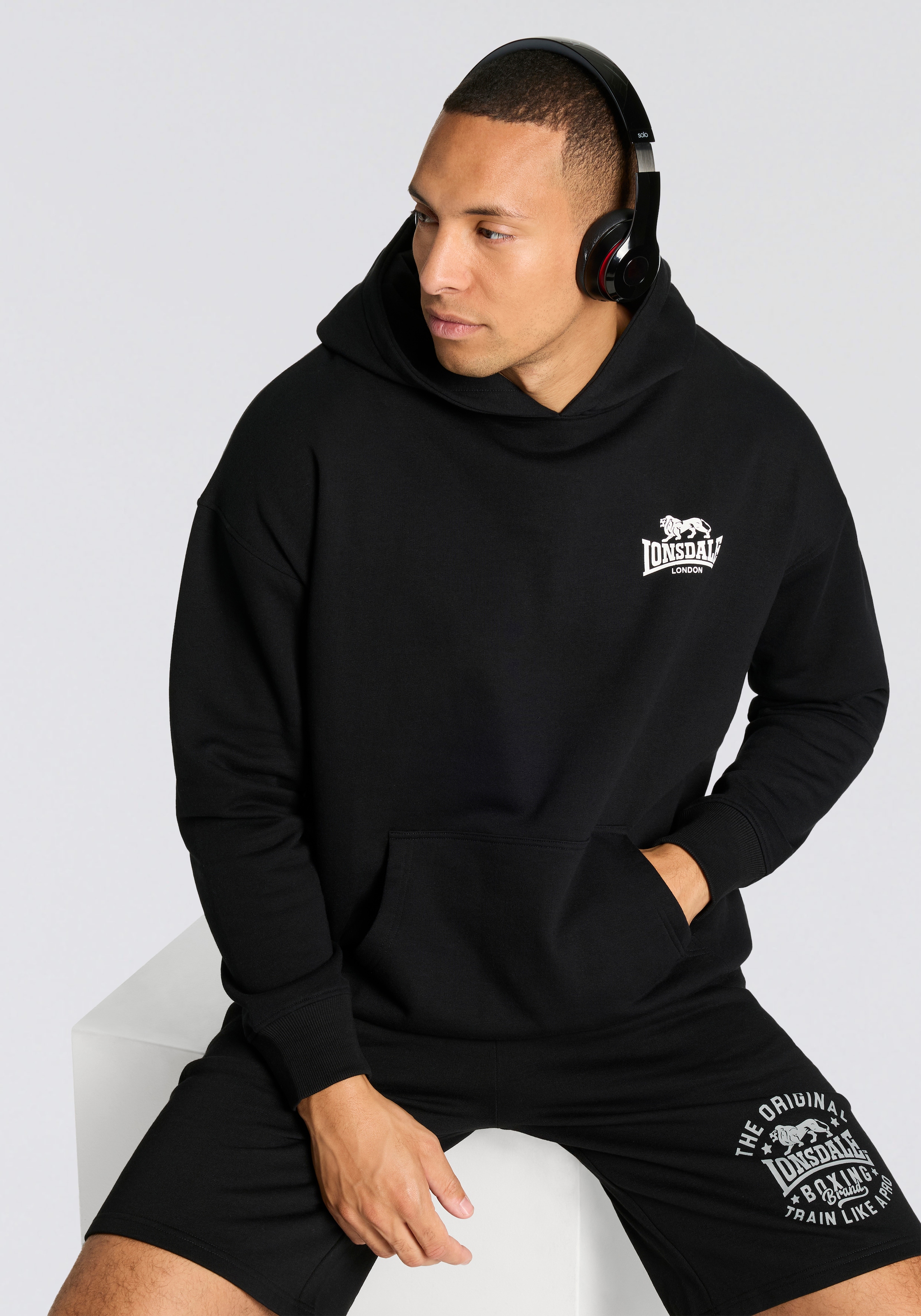 Image of Lonsdale Kapuzensweatshirt "GATESHAW"