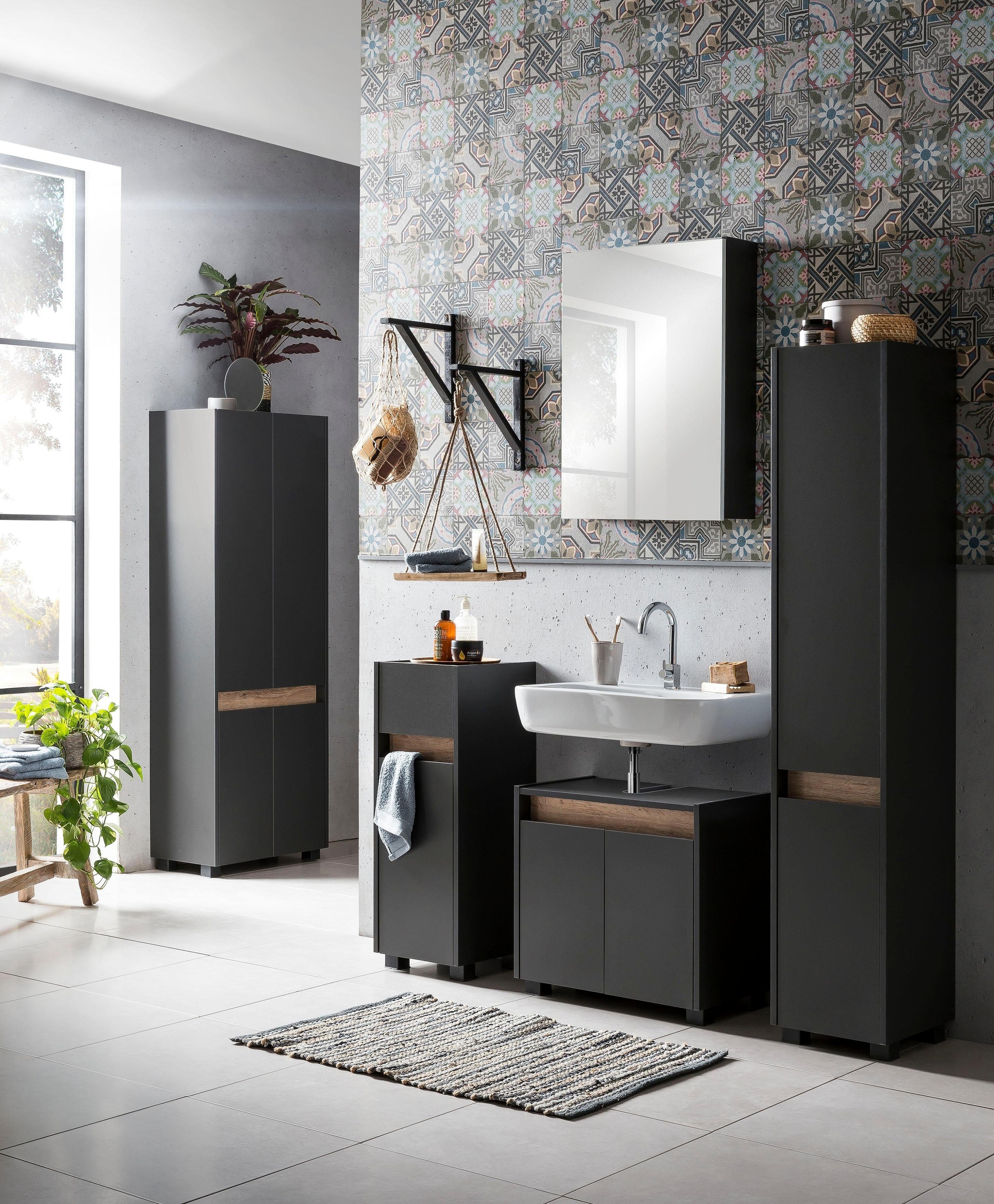 Image of Schildmeyer Badmöbel-Set »Cosmo«, (Set, 3 St.), aus Unterschrank, Waschbeckenunterschrank und Hochschrank, grifflose Optik, Blende im modernen Wildeiche-Look, Badezimmerschränke mit wechselbaren Türanschlägen bei Ackermann Versand Schweiz