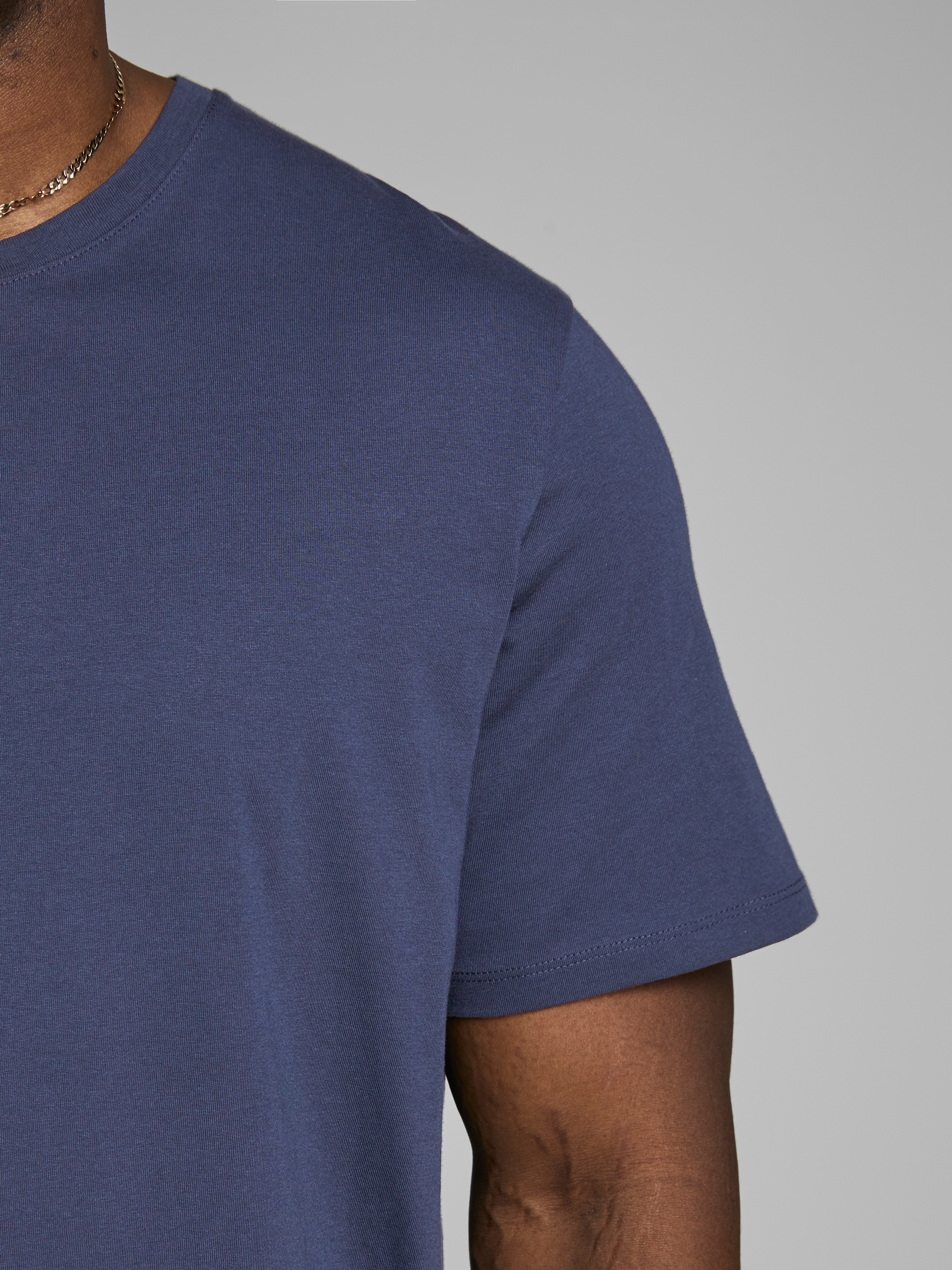 Jack & Jones PlusSize Rundhalsshirt »JJEORGANIC BASIC TEE SS O-NECK NOOS PLS«, mit Rundhalsausschnitt