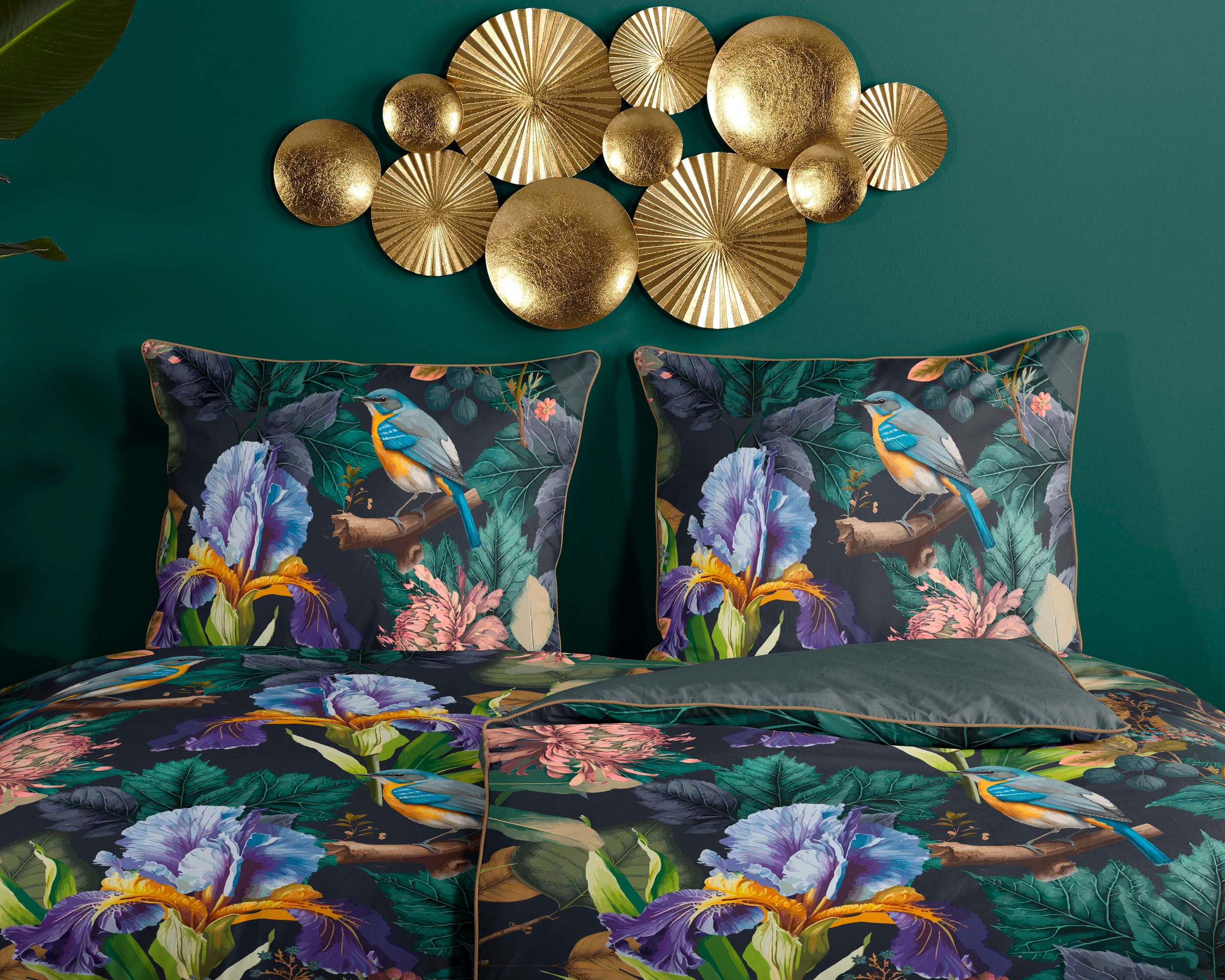 Descanso Wendebettwäsche »Dilana«, Baumwolle, Satin, 135x200, Biese, Reissverschluss, Wendeoptik, Blumen