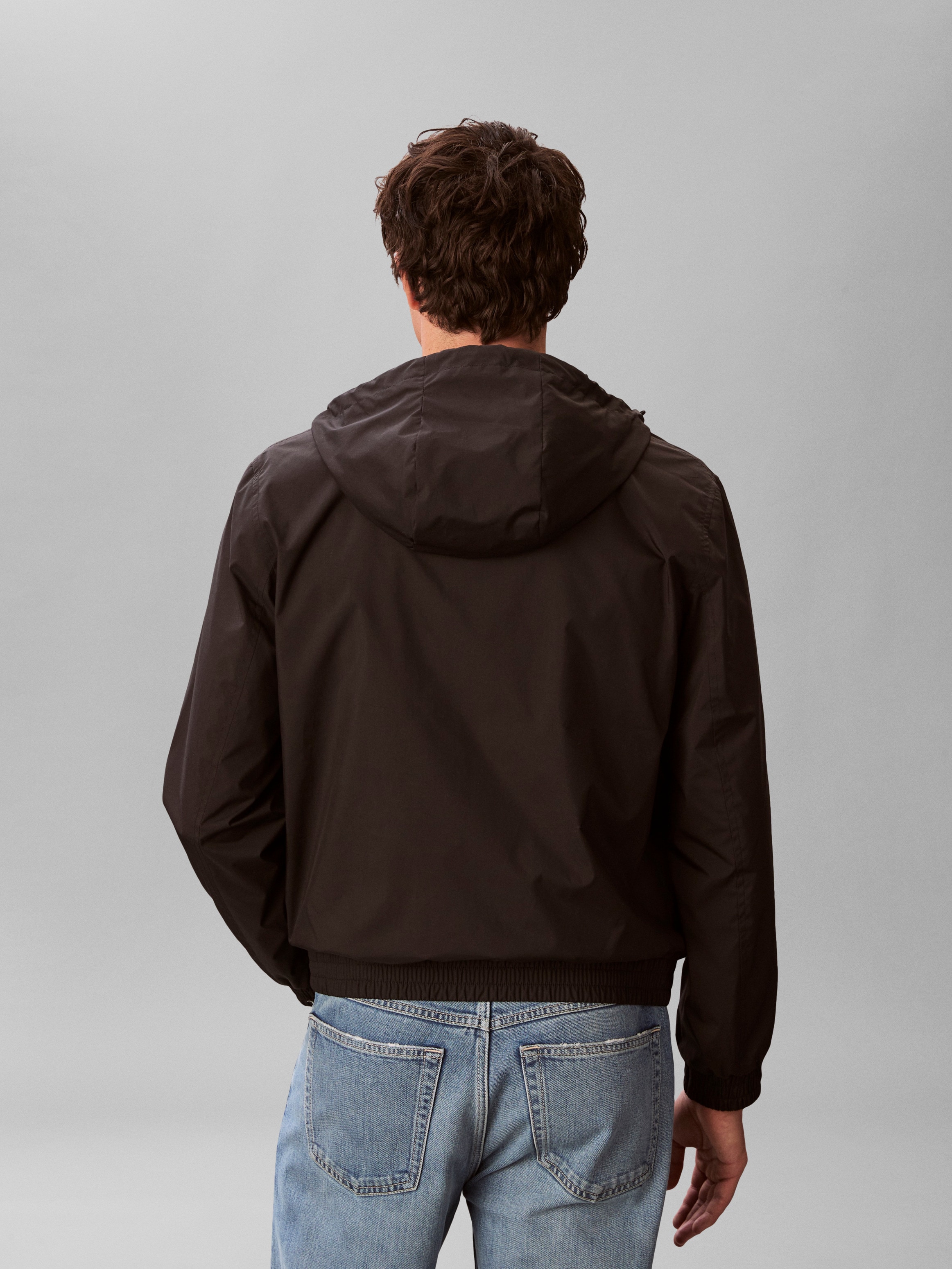 Calvin Klein Jeans Veste tous temps »HOODED NYLON« avec capuche Coupe régulière avec col rond et capuche