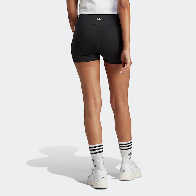 ♕ adidas Originals Shorts »ADICOLOR CLASSICS TRACEABLE«, (1 tlg.)  versandkostenfrei bestellen