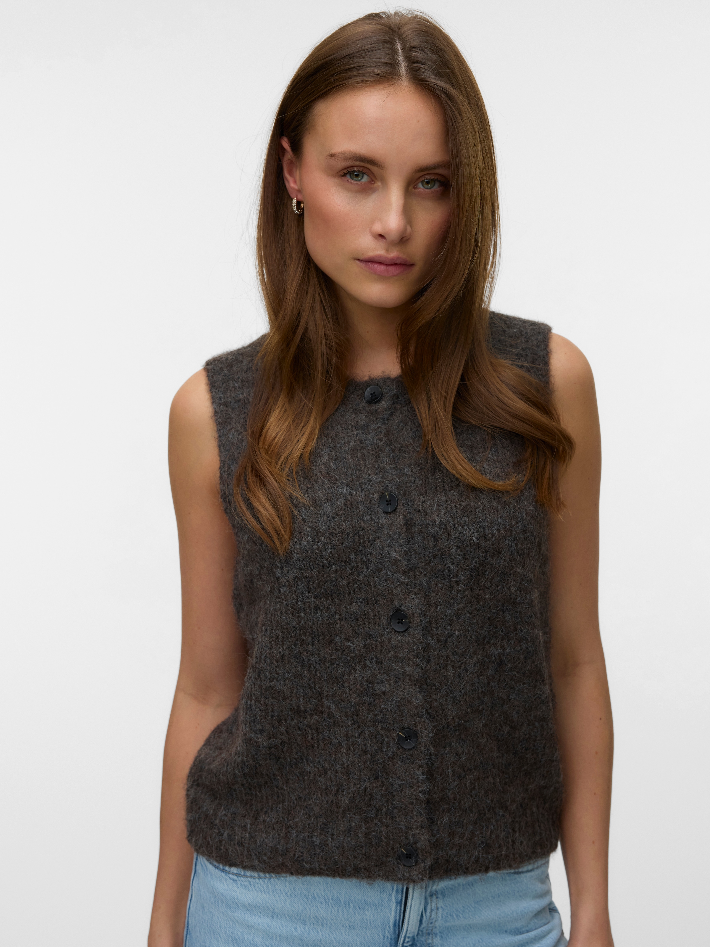 Image of Vero Moda Strickweste "VMNOVAH SL O-NECK BUTTON VEST NOOS" Materialmix, loose fit