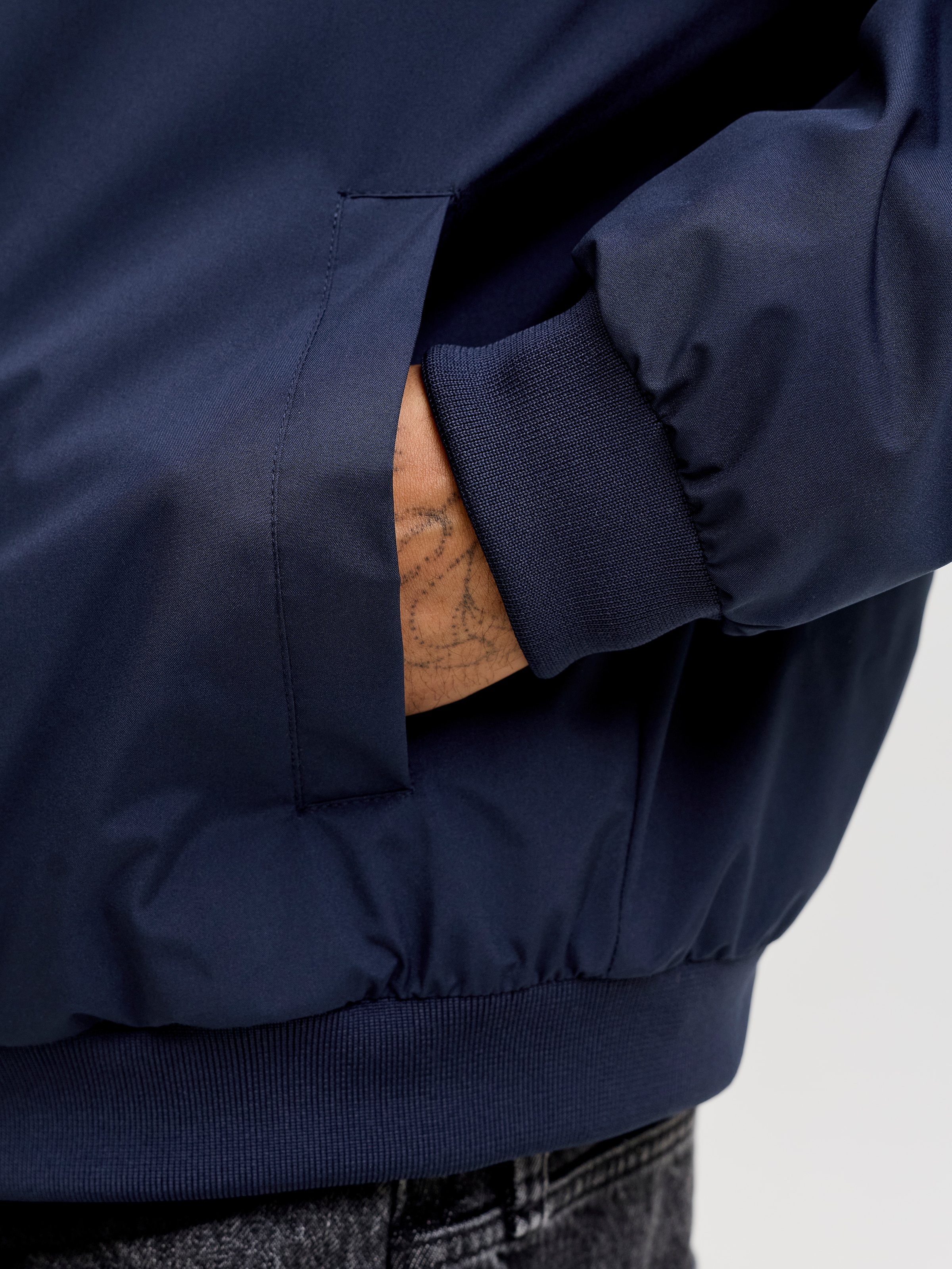 Jack & Jones »JJECHARGE BOMBER JACKET NOOS« ohne Kapuze mit Rippbündchen