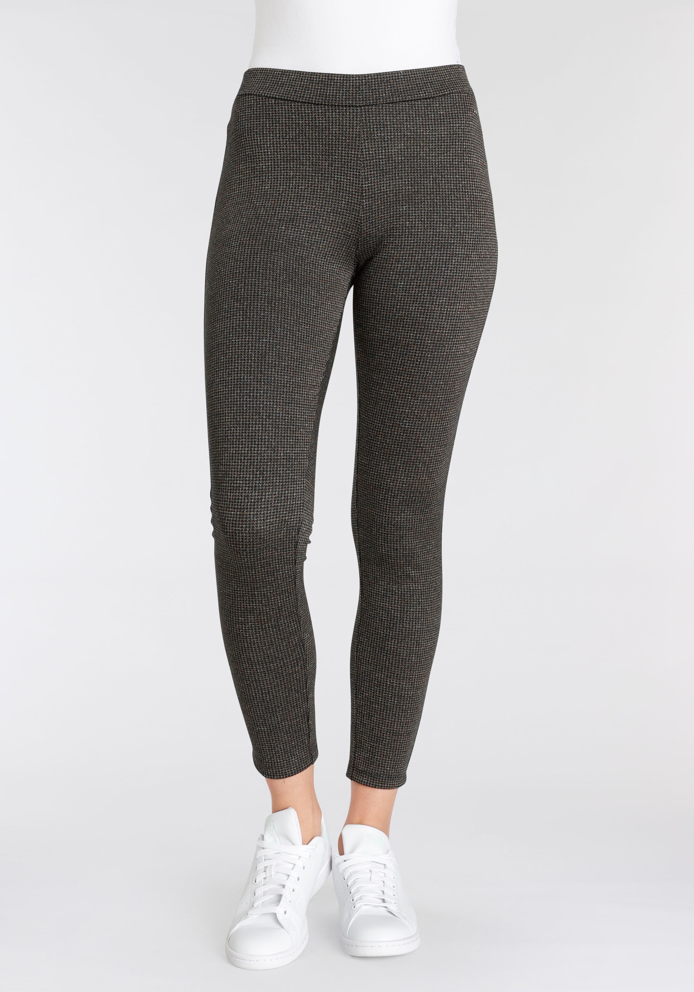 LASCANA Leggings, mit Ajour Karomuster