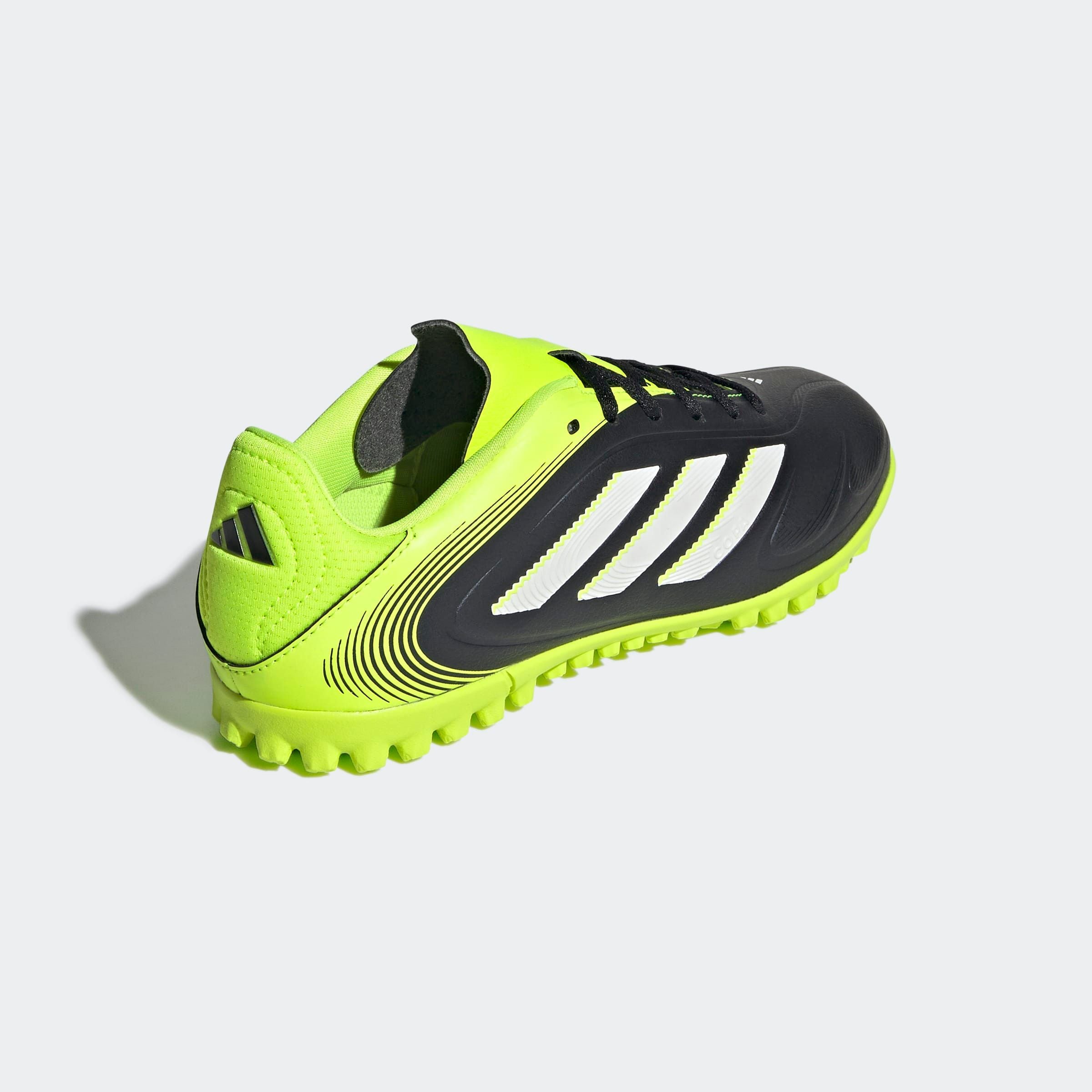 adidas Performance Fussballschuh »COPA PURE 3 CLUB KUNSTRASEN KINDER«, geeignet für harte Untergründe Asche und Kunstrasen