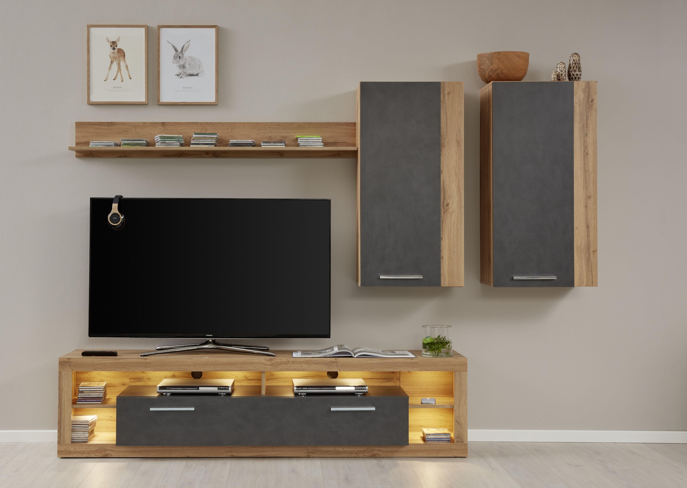INOSIGN Sideboard »Gwendolyn«, pflegeleichtes Design, Beleuchtung optional, vielseitig kombinierbar