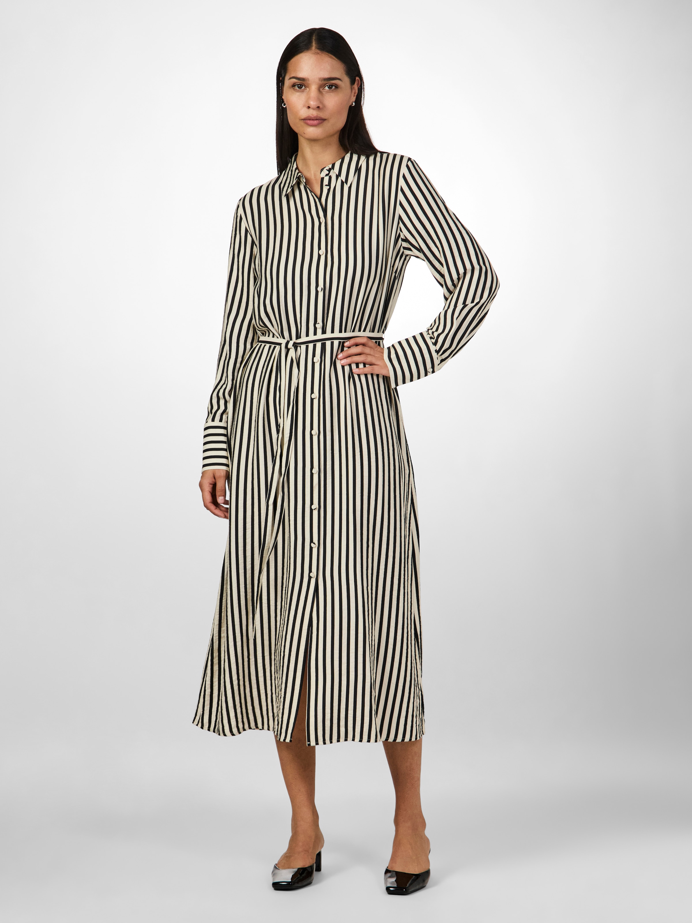 Y.A.S Robe chemisier »YASKAYA LS LONG SHIRT DRESS S. NOOS« Sommerkleid,