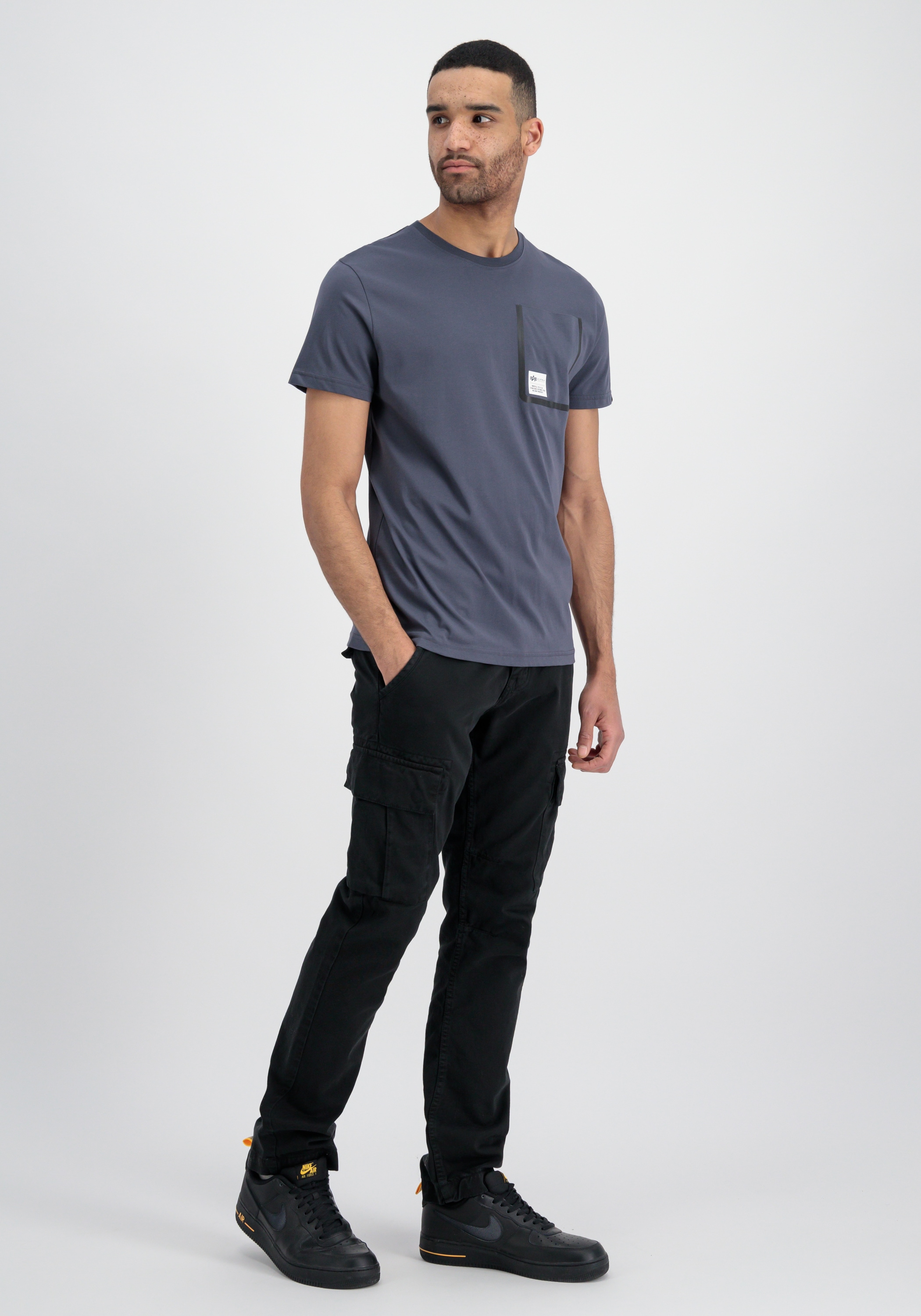 Image of Alpha Industries T-Shirt "Label Pocket T-Shirt"