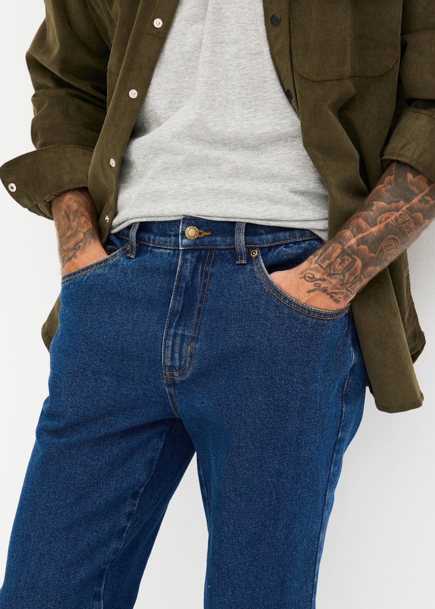 bonprix »Classic Fit Stretch-Jeans, Straight« coupe classique, en coton avec élasthanne