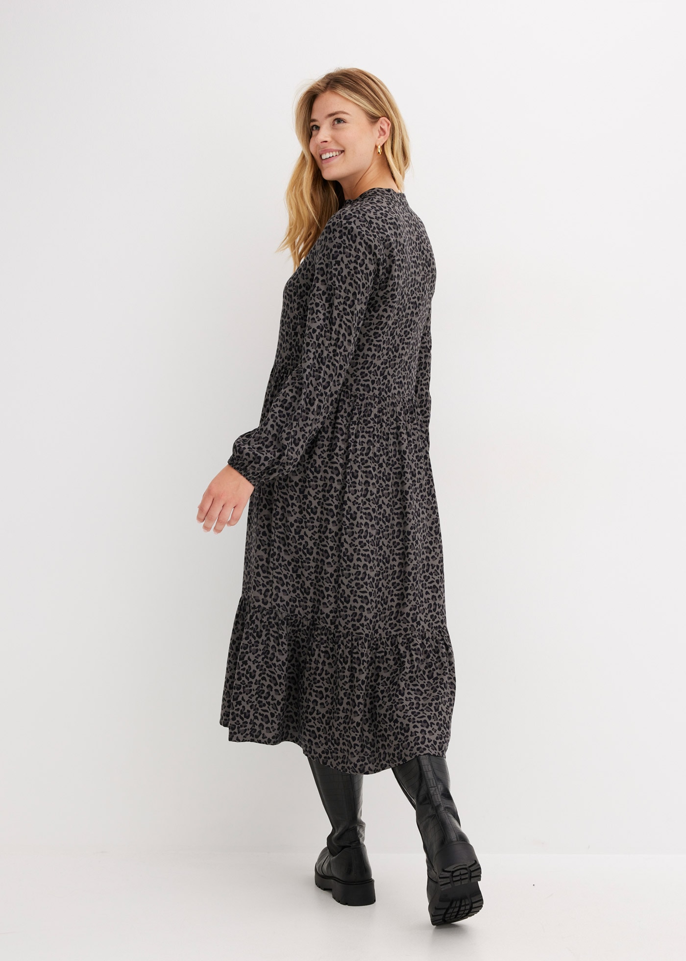 bonprix Midikleid »Midikleid aus Viskose« Midikleid aus Viskose