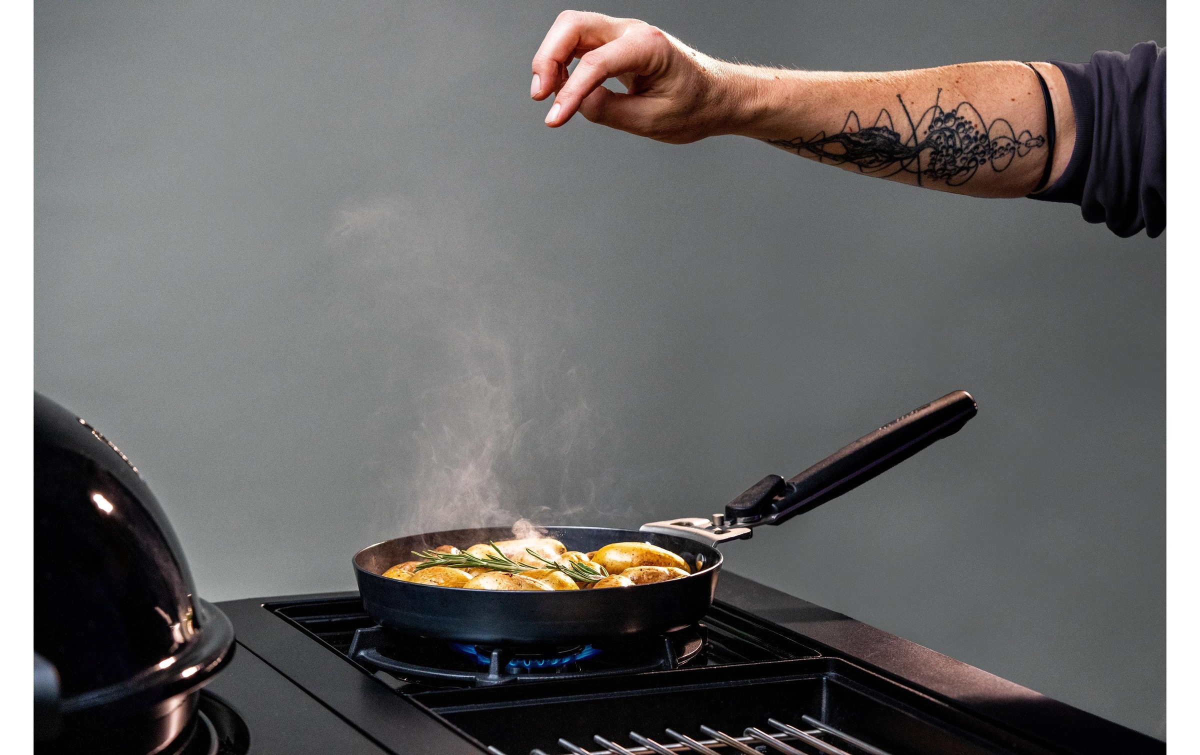 OUTDOORCHEF Grillpfanne »Karbonstahl, Ø 24 cm«, Edelstahl