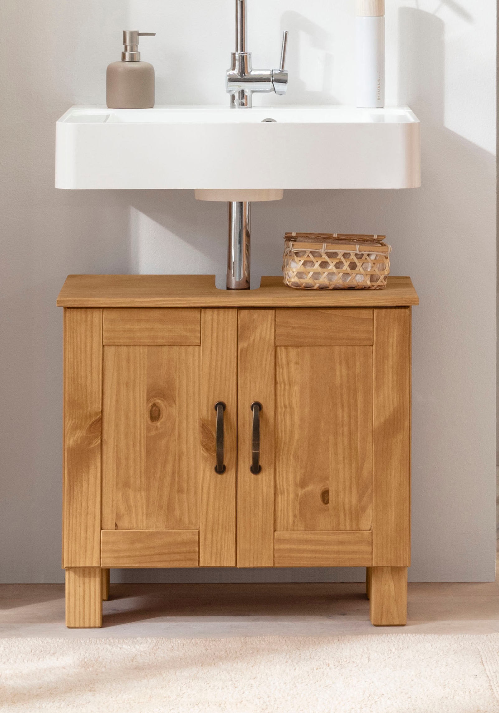 Home affaire Waschbeckenunterschrank »Rodby«, FSC®-zertifiziertes Massivholz, Griffe Metall, Breite 60cm, Höhe 55cm