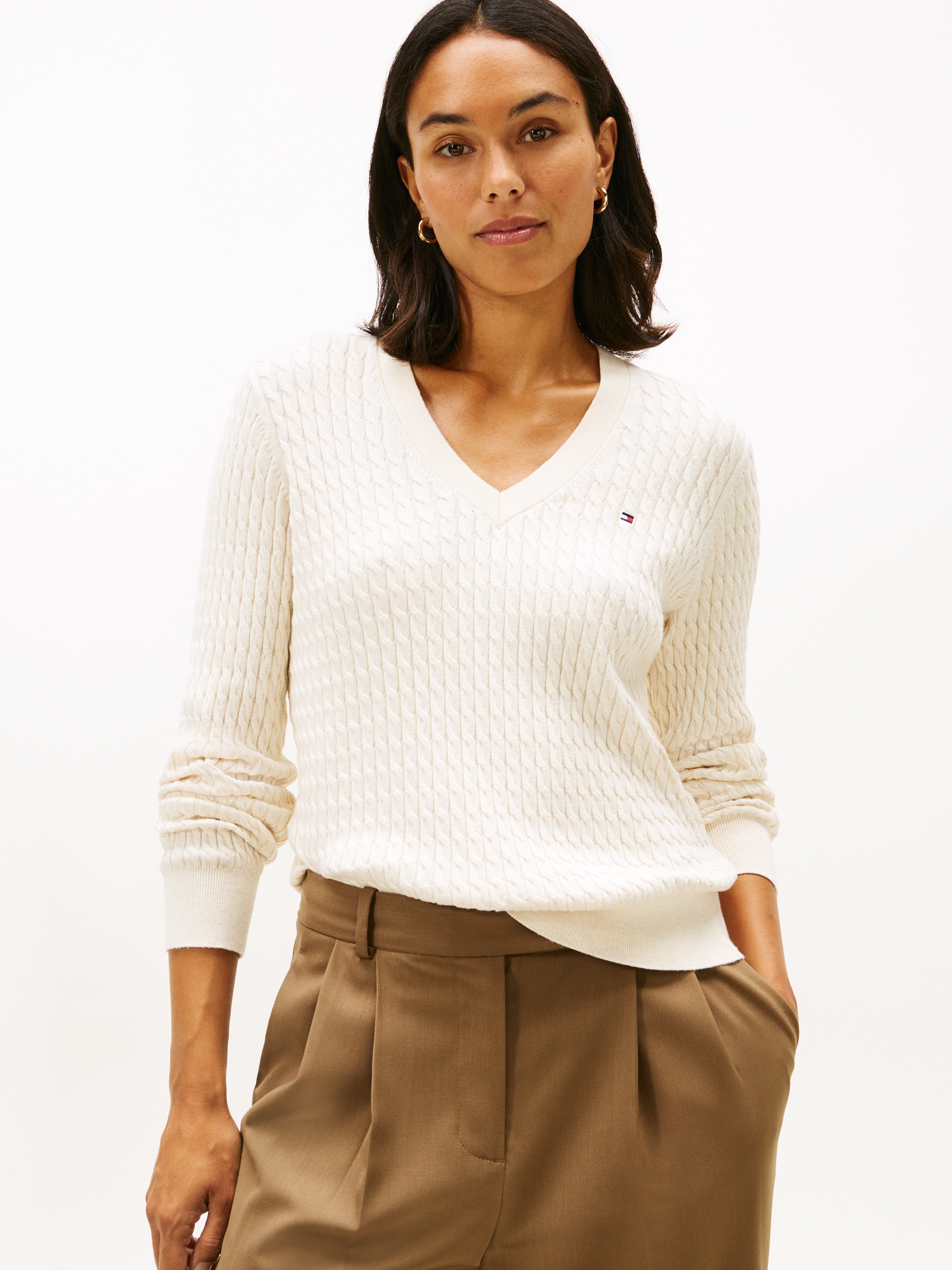 Image of Tommy Hilfiger V-Ausschnitt-Pullover "CO CABLE V-NK LS SWT" mit Zopfmuster, Logostickerei