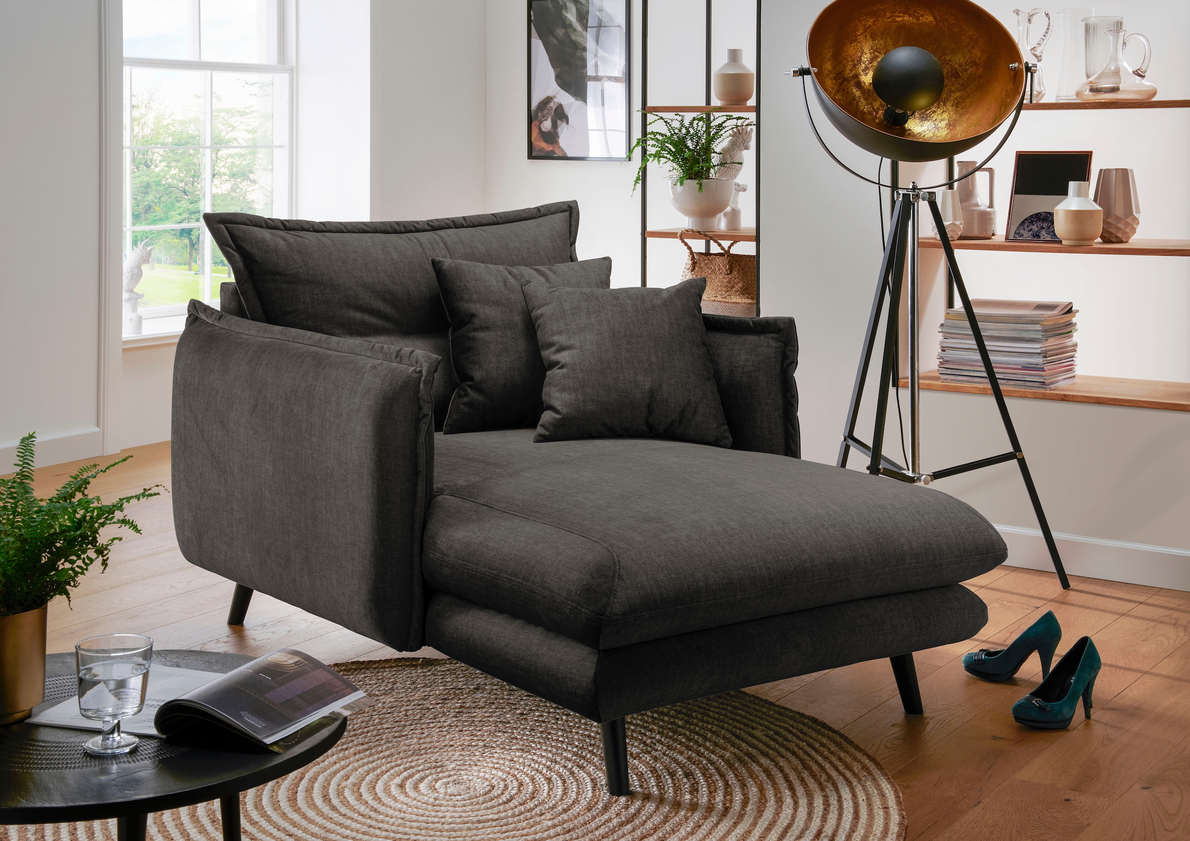 Image of Home affaire Loveseat "Levke, 111 cm breit, Sessel, Holzfuss anthrazit, bequem, bodenfrei" Velours, inkl. Rücken- und Zierkissen
