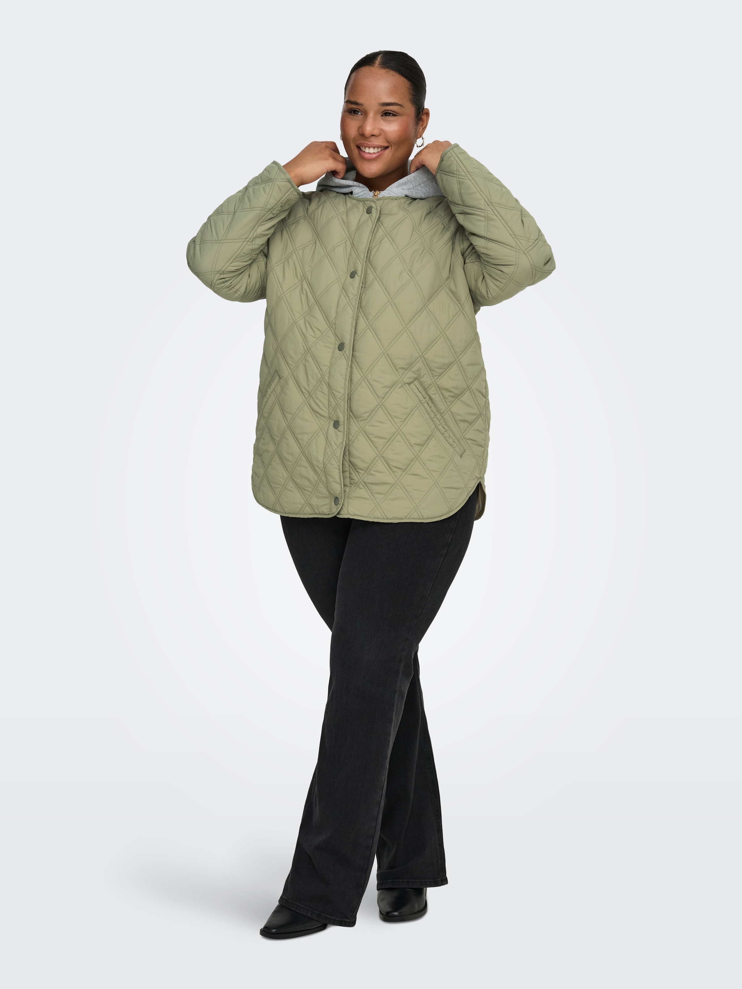 ONLY CARMAKOMA Veste matelassée »CARRISSO LIFE HOOD QUILT JACKET OTW« mit Kapuze