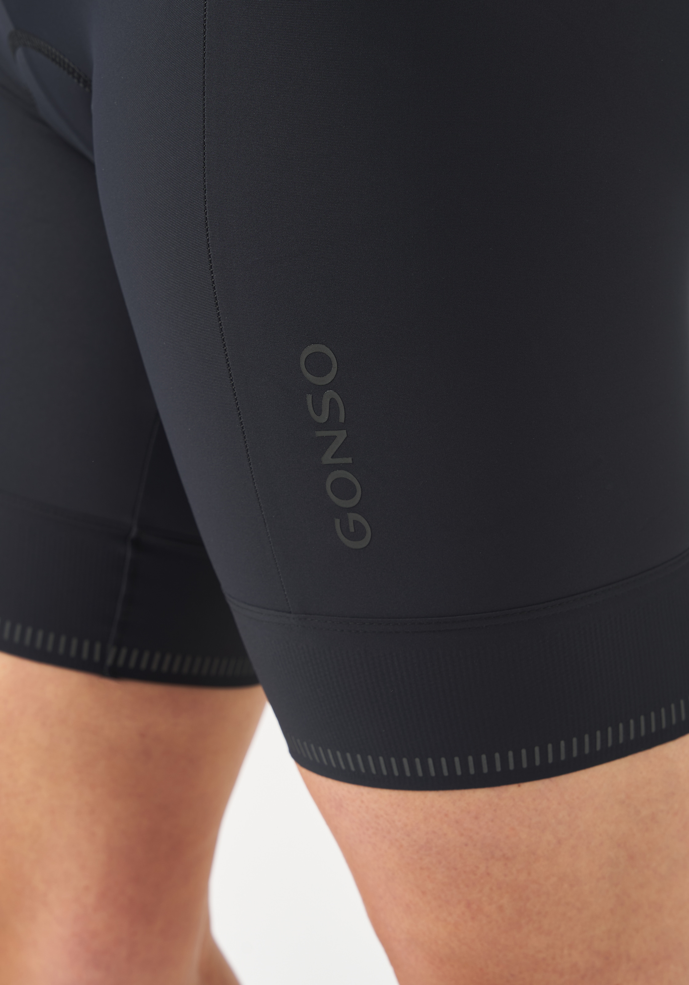 Gonso Pantalon de vélo »SITIVO Bib W«  pantalon cycliste femme, cuissard avec rembourrage spécial, coupe Tight Fit