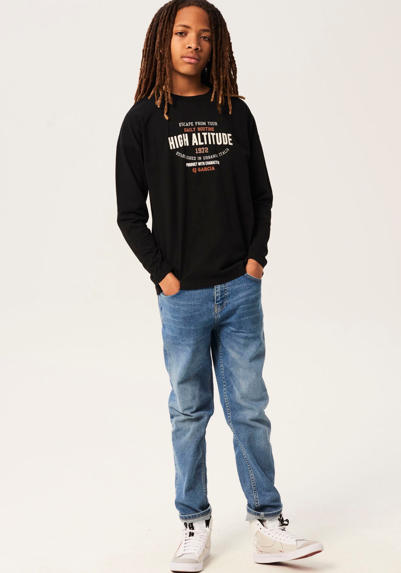Garcia Langarmshirt »HIGH ALTITUDE«, mit Frontprint