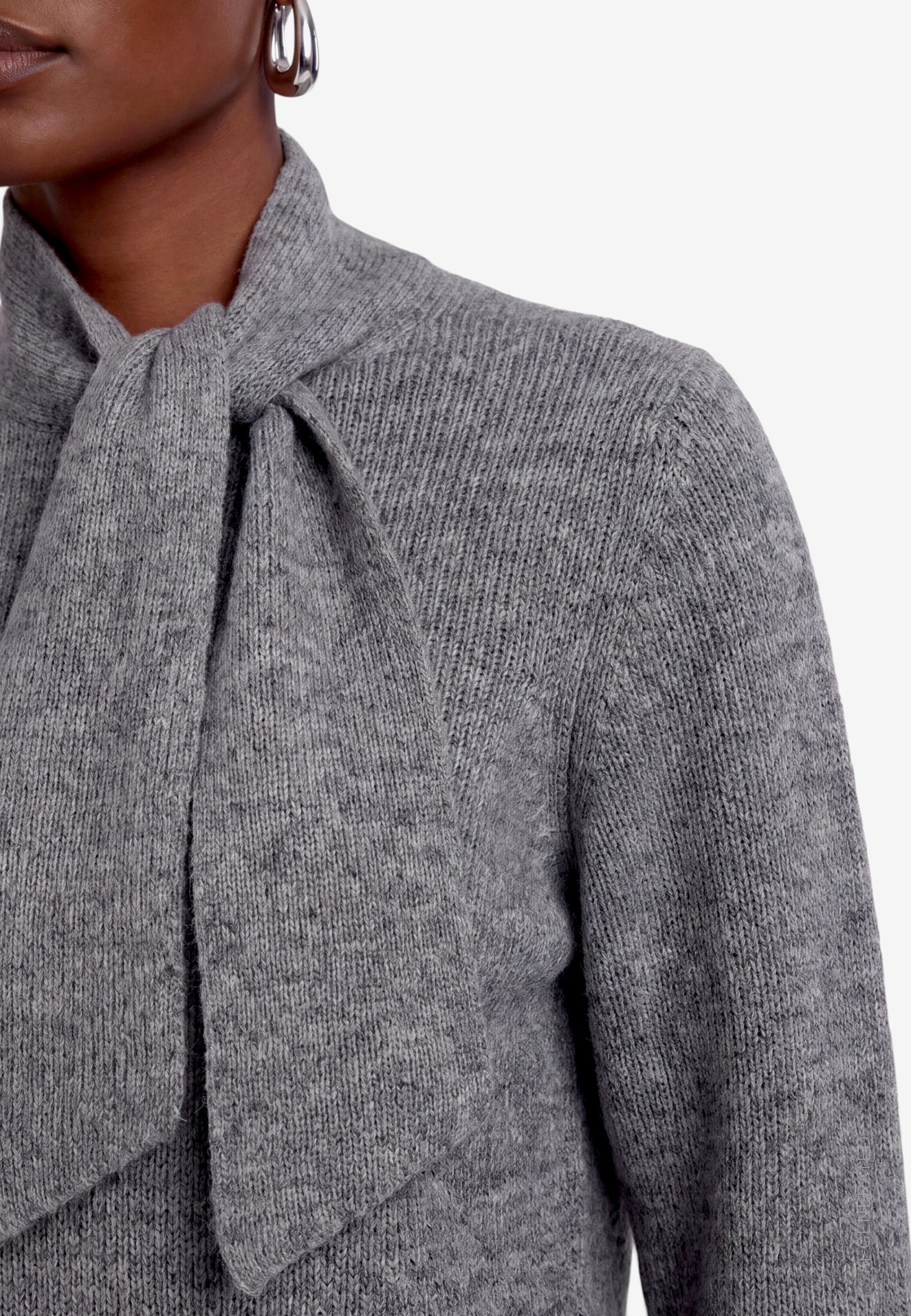 Zero Strickpullover mit Stehkragen und Binde-Detail / mit Wolle