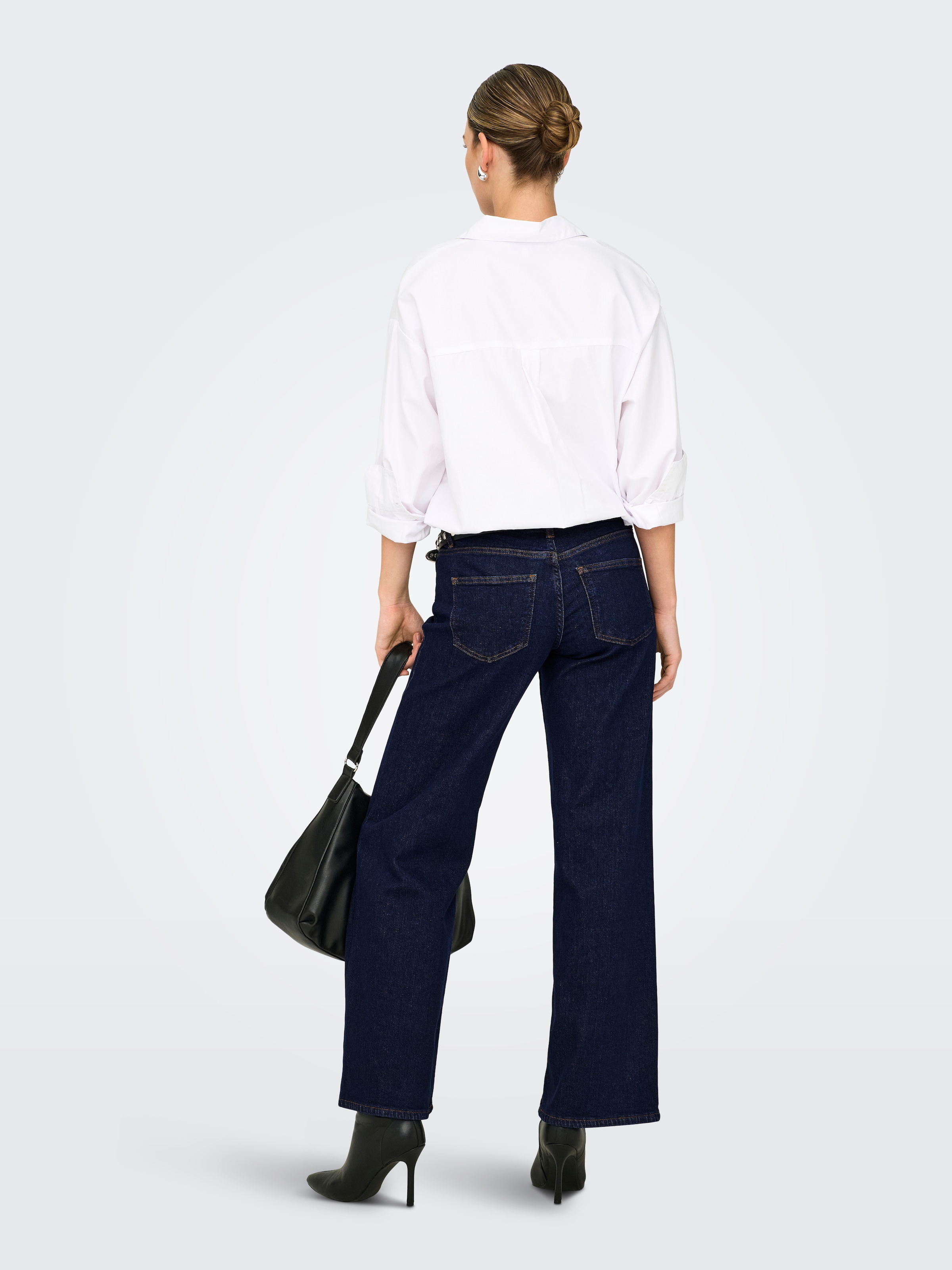 ONLY Low-rise-Jeans »ONLJUDY-O LW WIDE DNM RINSE TAI966« Baumwollmischung, low waist, wide fit