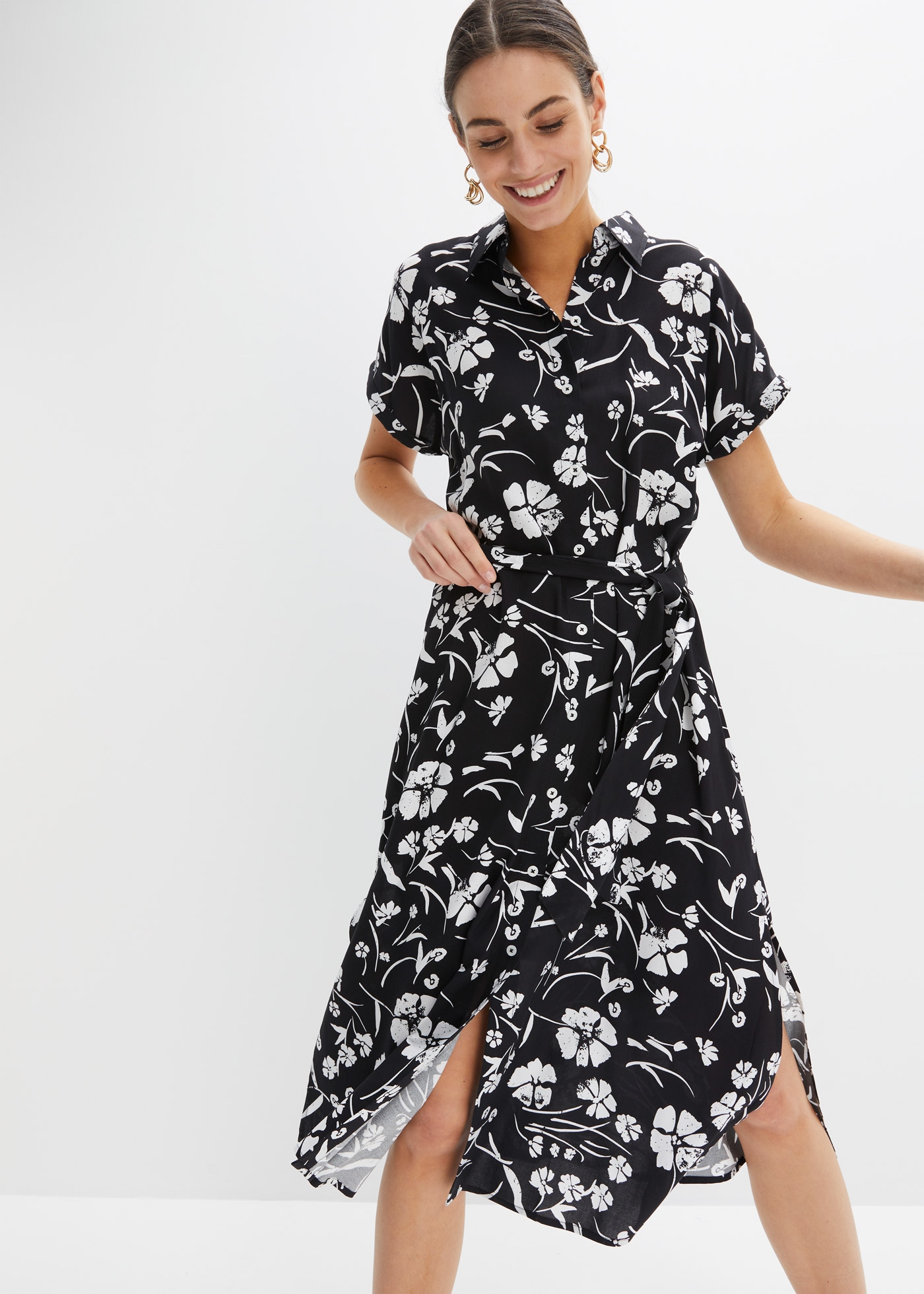 Image of bonprix Blusenkleid feminin geschnitten, mit Hemdblusenkragen, Kurzarm, mit Bindeband
