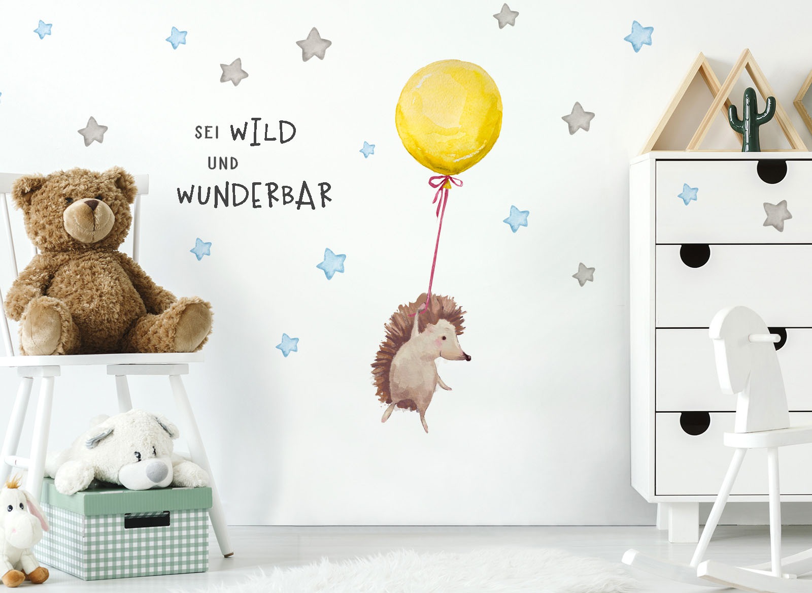 Image of little DECO Wandtattoo »Little Deco Wandtattoo Sei wild & Igel mit Luftballon« bei Ackermann Versand Schweiz